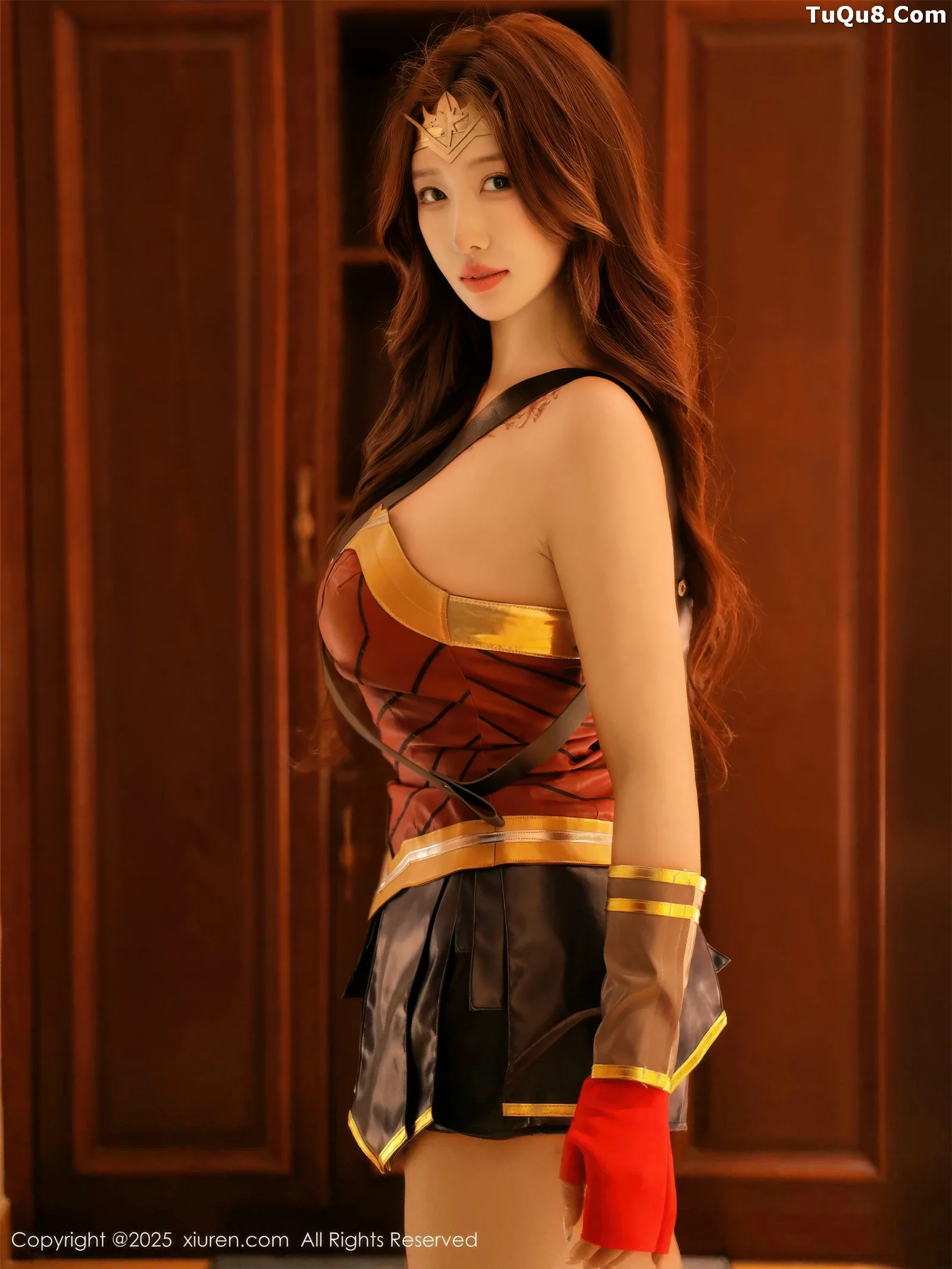 [[XiuRen秀人网]秀人网]No.10710_模特金允希Yuki性感Cos神奇女侠服饰秀完美身材迷人诱惑写真80P