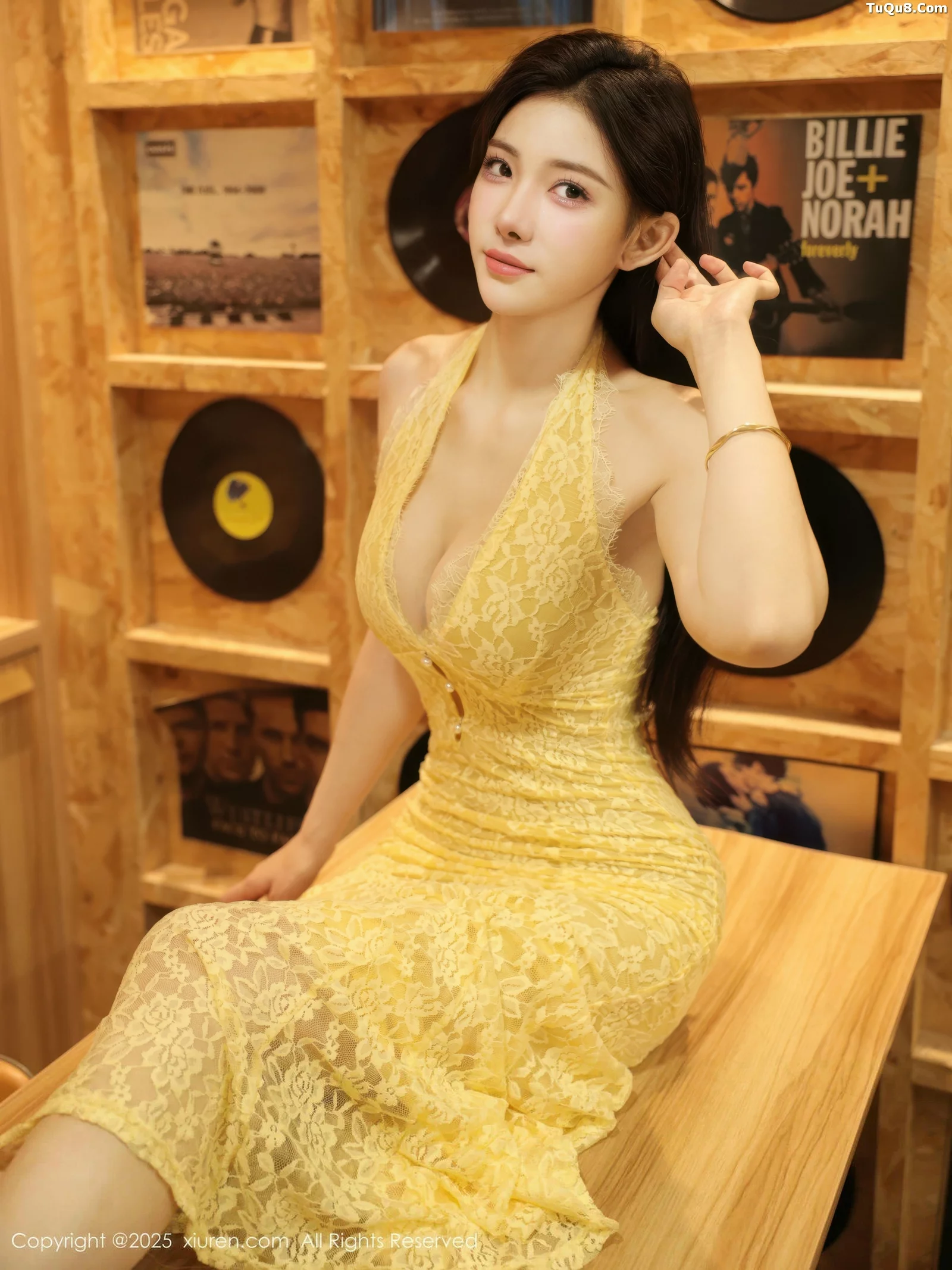 [[XiuRen秀人网]秀人网]No.10715_模特梨霜儿性感黄色蕾丝连衣长裙半脱秀高挑丰腴身材诱惑写真78P