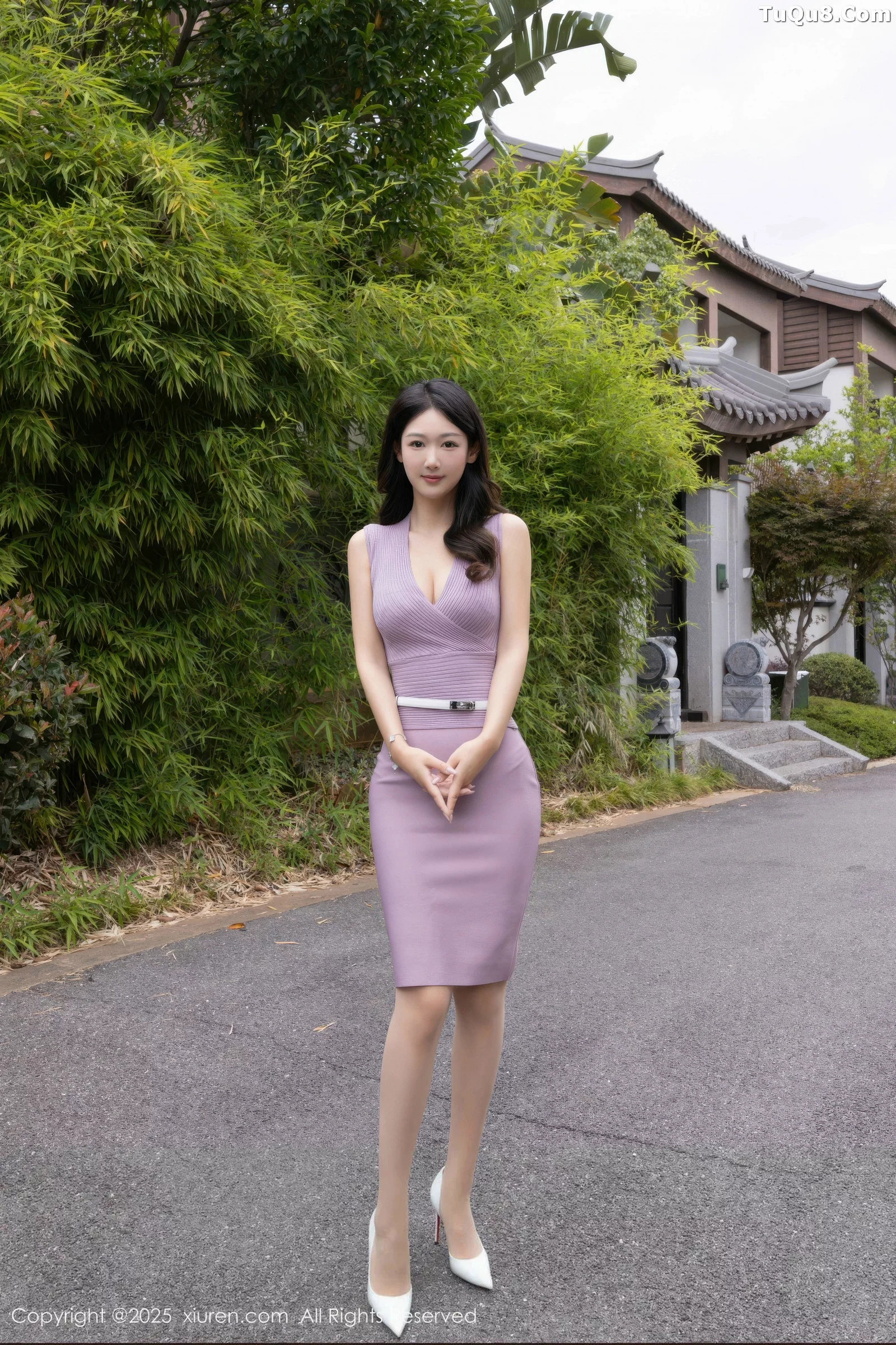 [[XiuRen秀人网]秀人网]No.10716_模特唐安琪性感紫色连衣裙露白色内衣配肉丝袜秀曼妙身姿诱惑写真82P