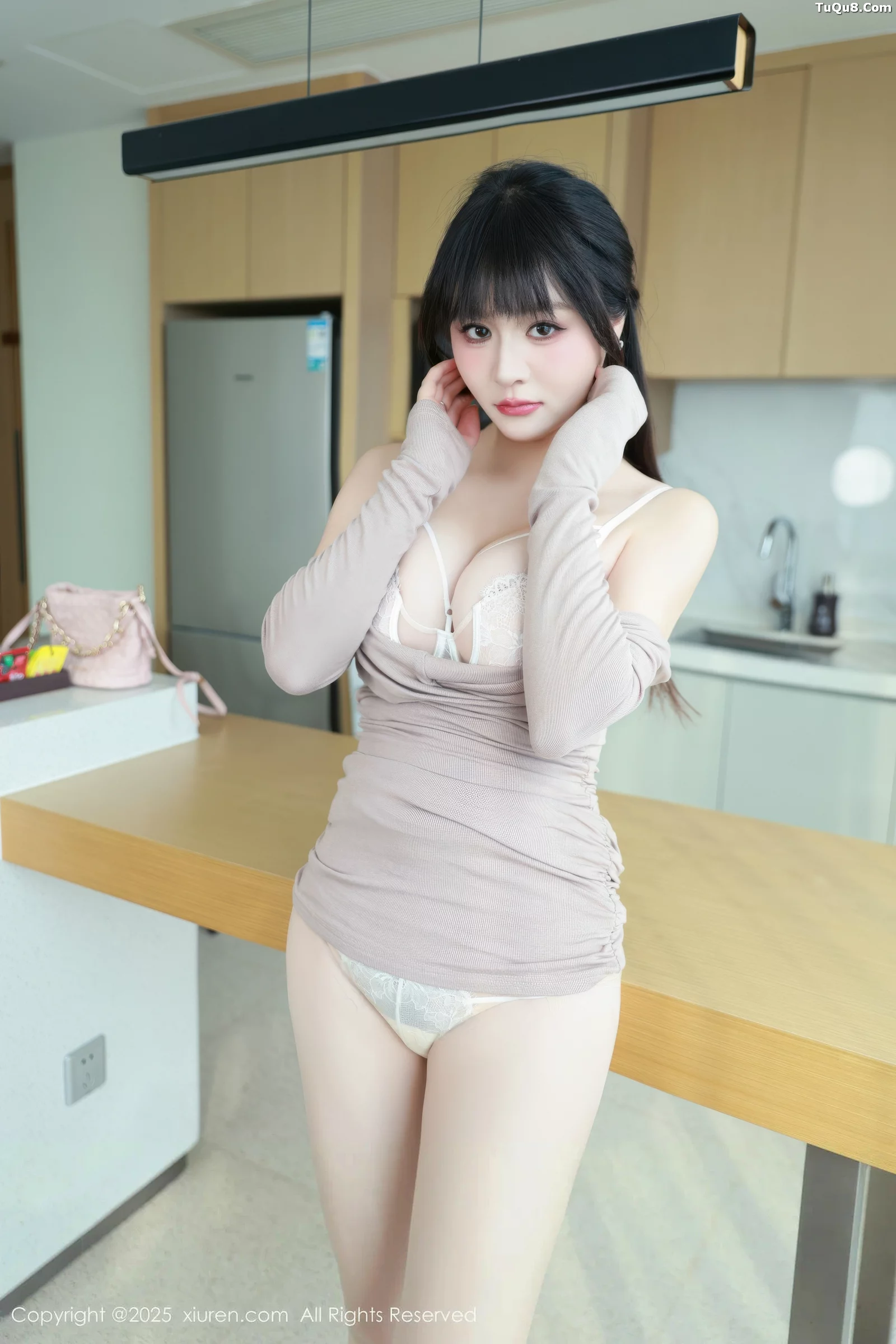 [[XiuRen秀人网]秀人网]No.10718_模特南汐RuRu性感浅色连衣短裙露白色内衣秀完美身材诱惑写真86P