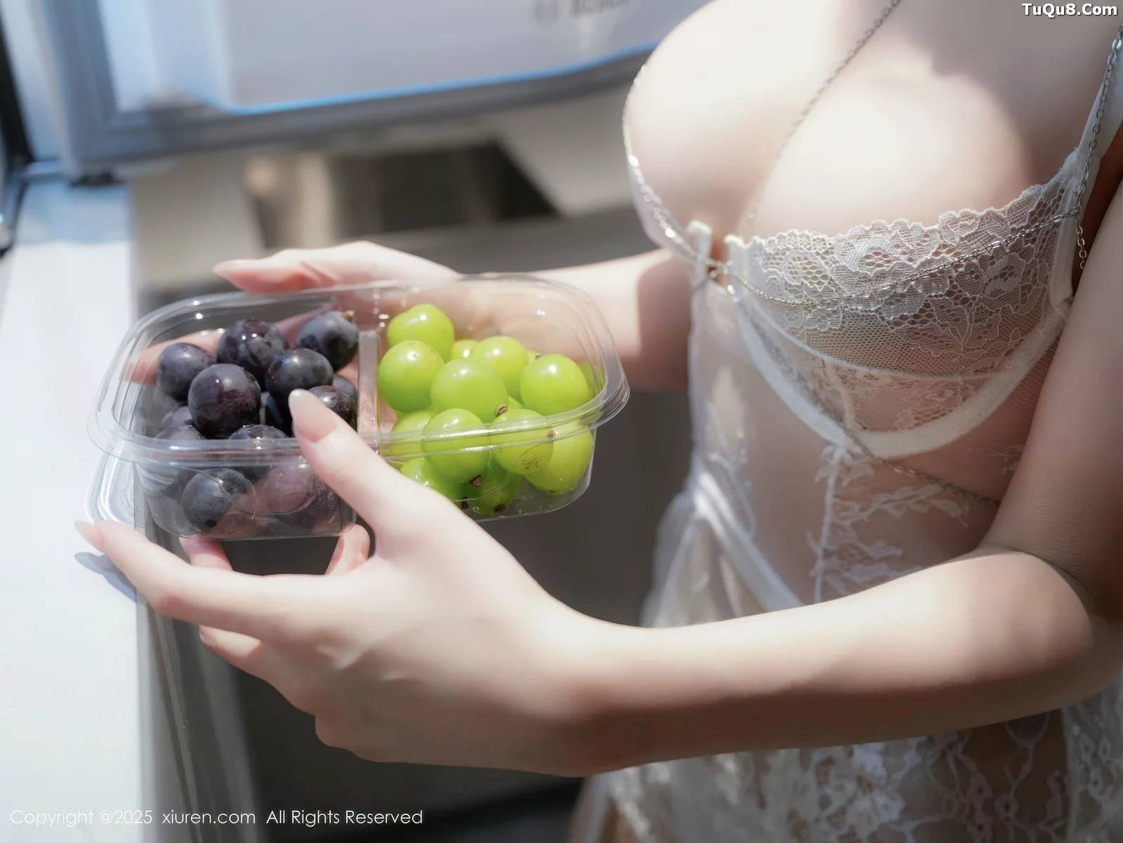 [[XiuRen秀人网]秀人网]No.10722_模特林嘉旎私房性感白色情趣内衣配白丝吊袜秀凹凸身材诱惑写真70P