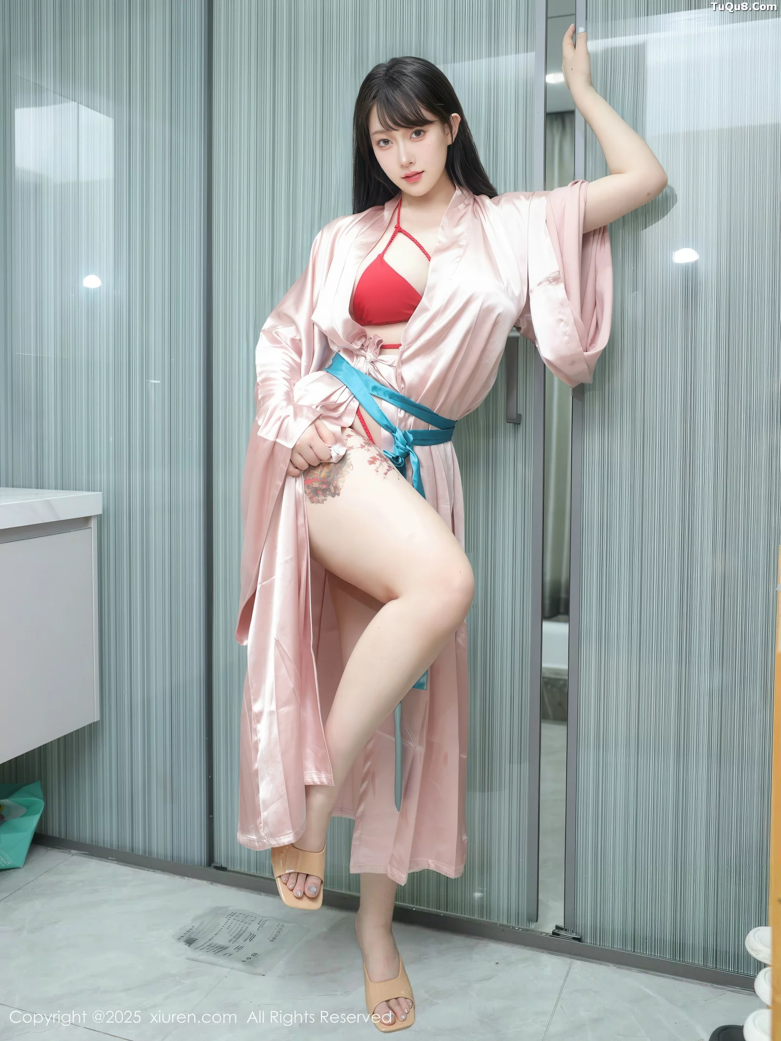 [[XiuRen秀人网]秀人网]No.10724_模特李沁恩lrene浴室场景性感红色比基尼秀丰腴身材撩人诱惑写真79P