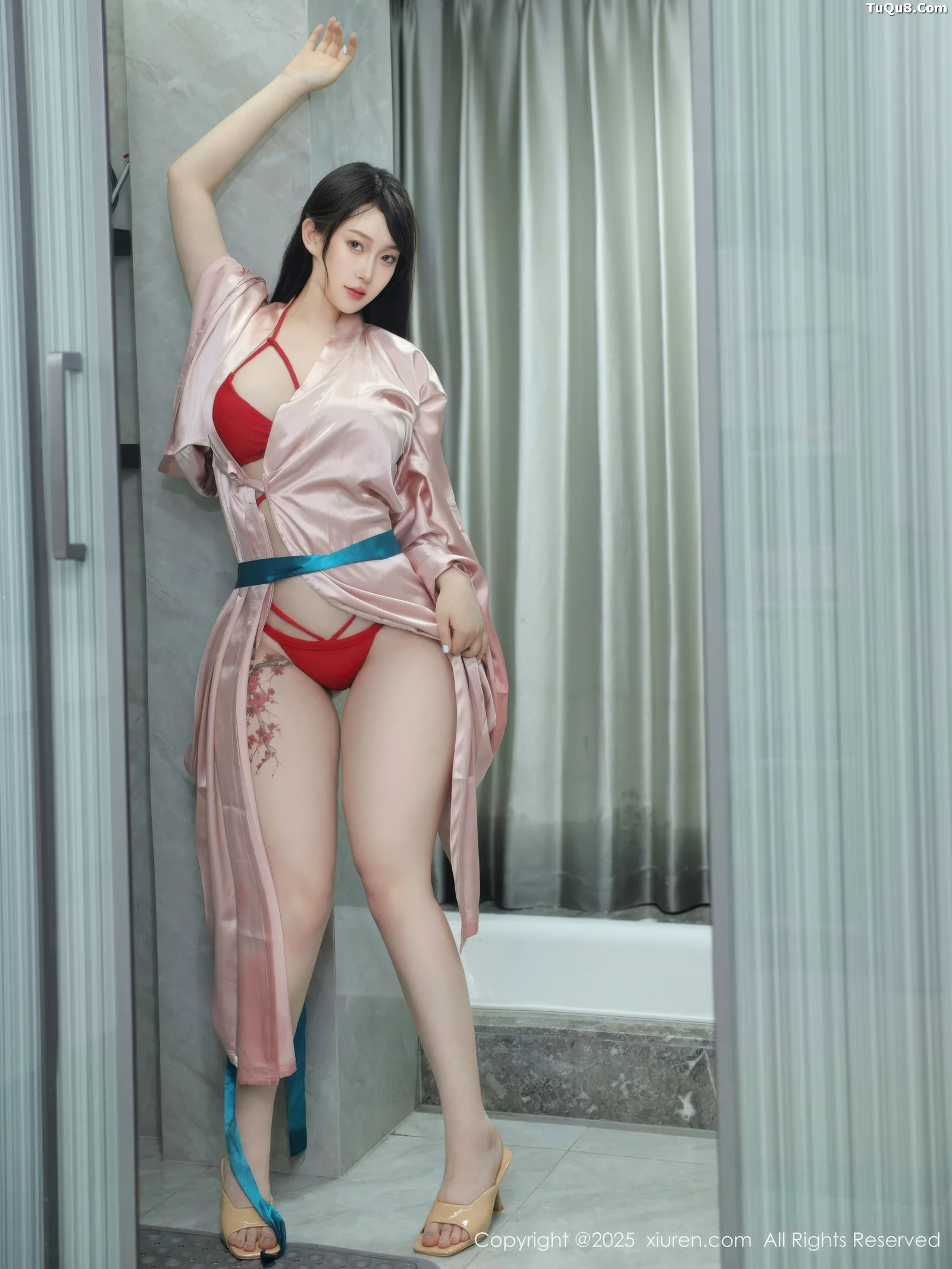 [[XiuRen秀人网]秀人网]No.10724_模特李沁恩lrene浴室场景性感红色比基尼秀丰腴身材撩人诱惑写真79P