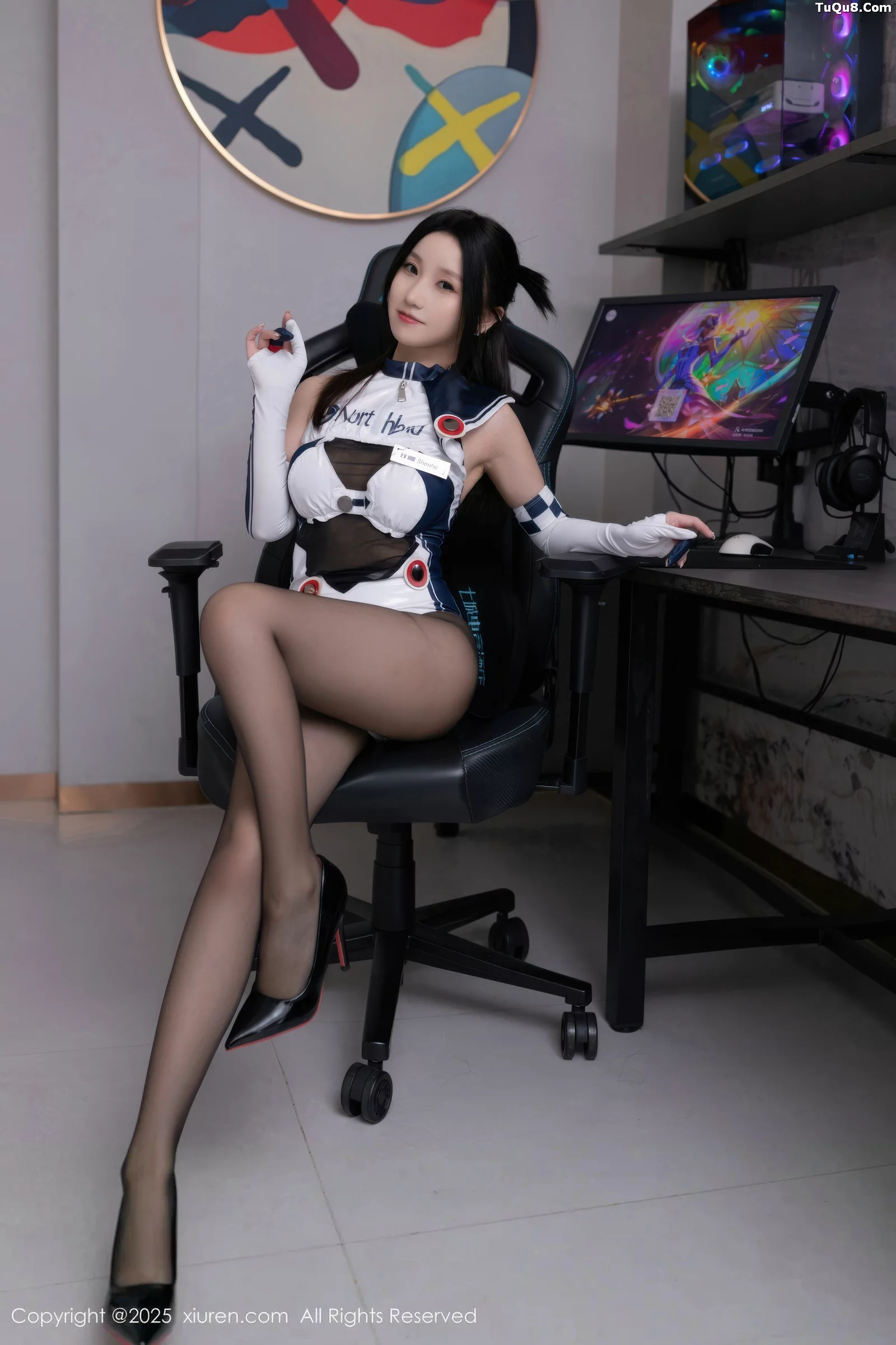 [[XiuRen秀人网]秀人网]No.10723_模特杏子Yada性感Cos连体服饰配超薄黑丝秀曼妙身姿诱惑写真72P