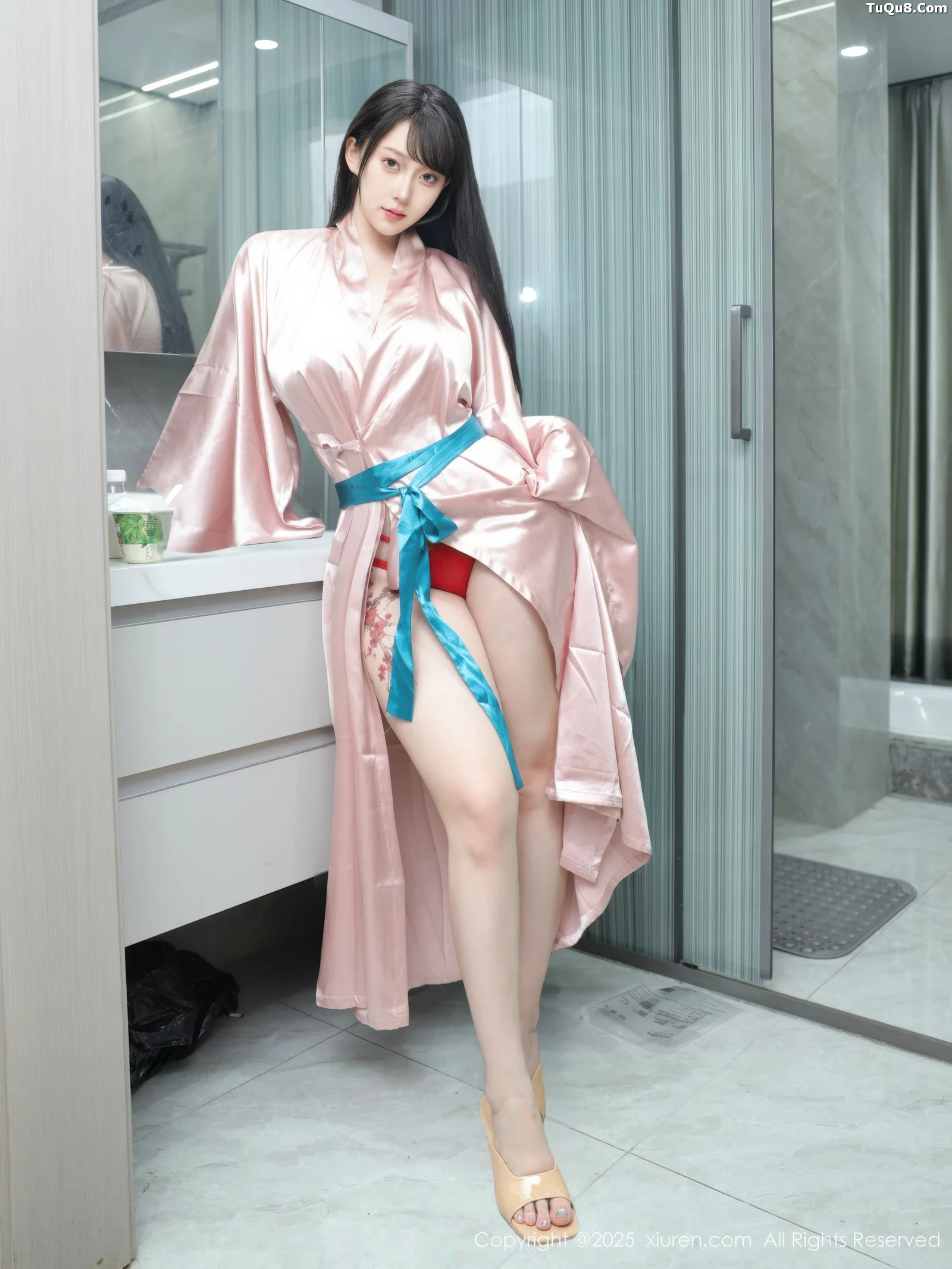 [[XiuRen秀人网]秀人网]No.10724_模特李沁恩lrene浴室场景性感红色比基尼秀丰腴身材撩人诱惑写真79P