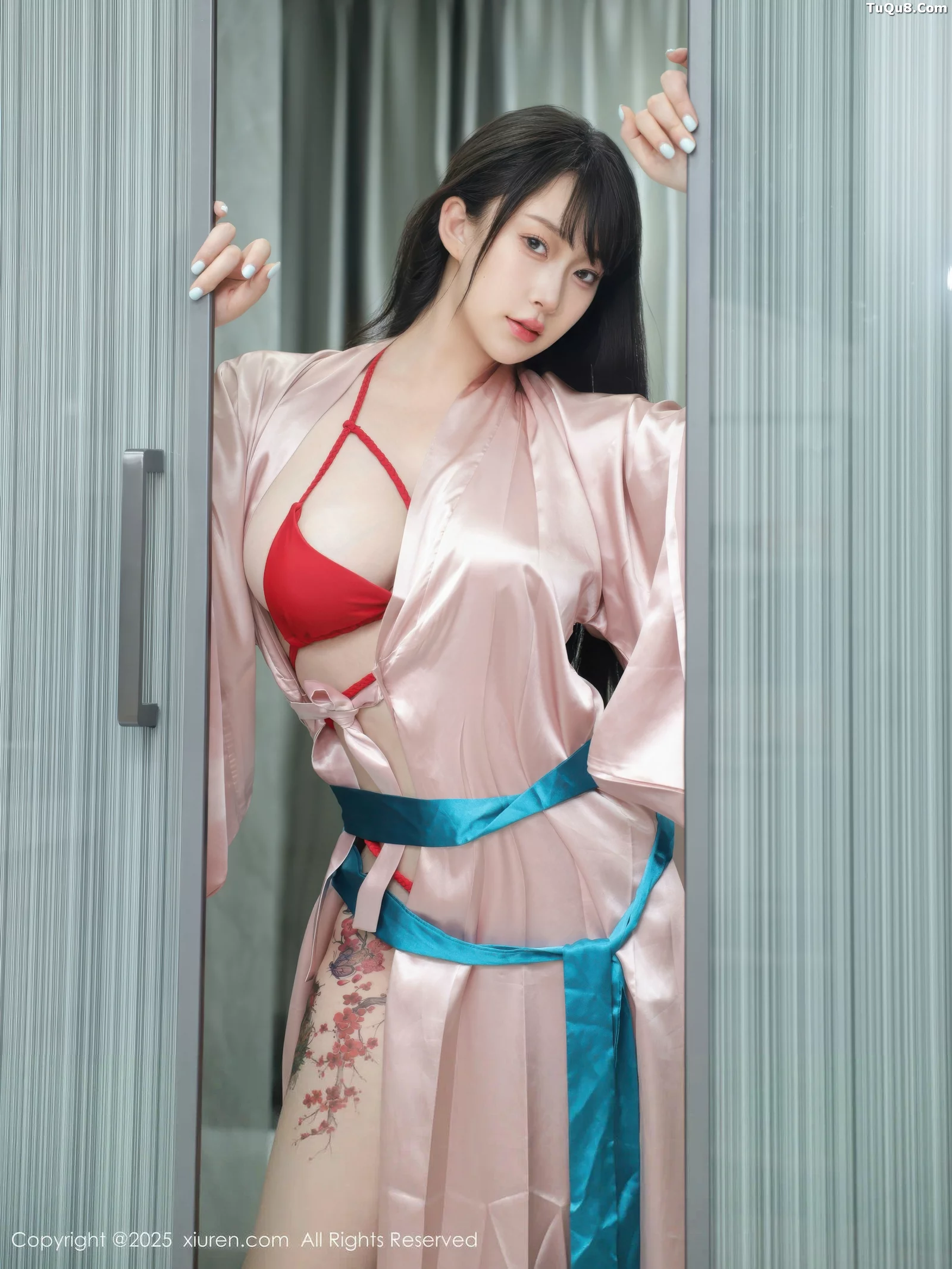 [[XiuRen秀人网]秀人网]No.10724_模特李沁恩lrene浴室场景性感红色比基尼秀丰腴身材撩人诱惑写真79P