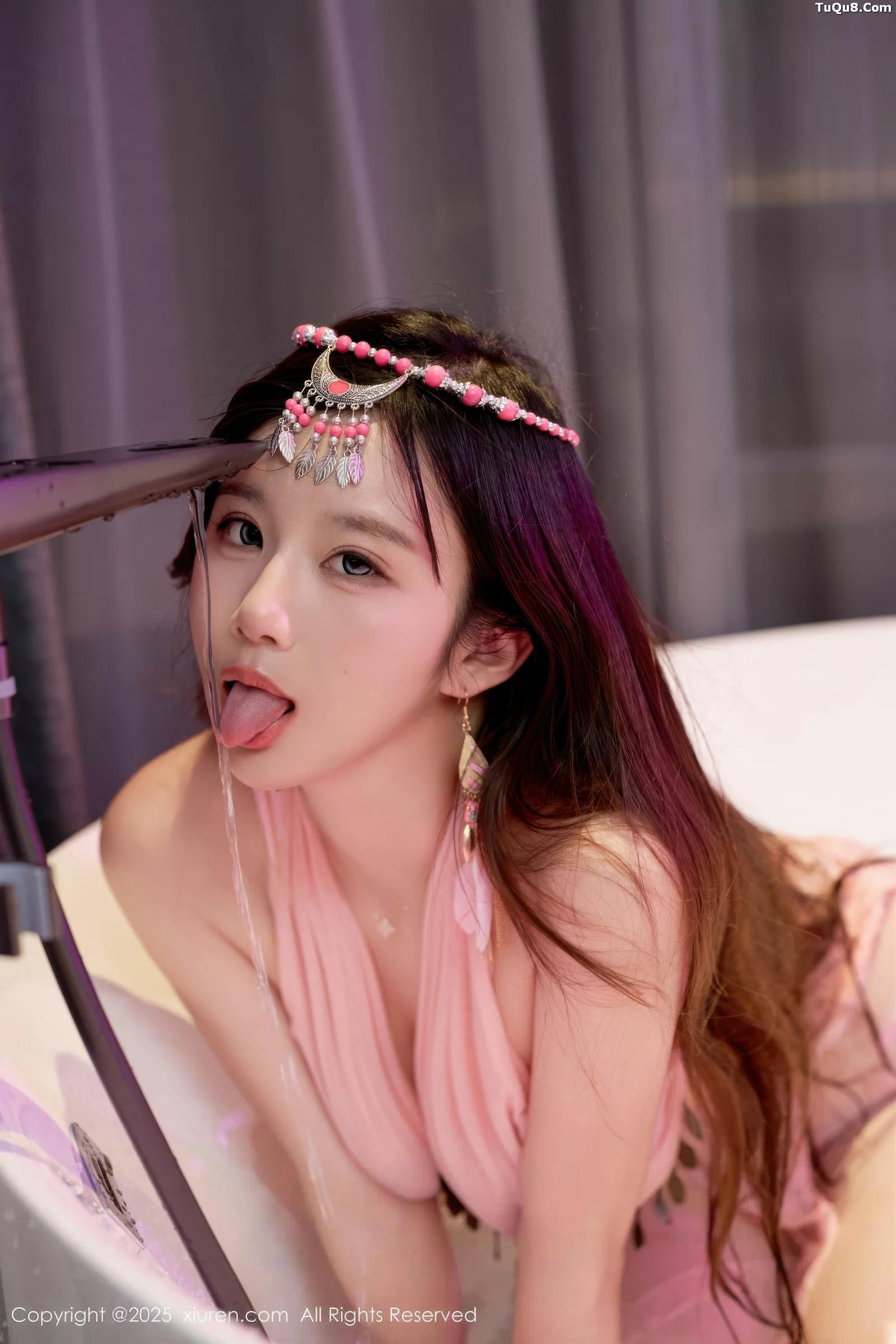 [[XiuRen秀人网]秀人网]No.10731_模特小肉肉咪浴缸场景性感异域风情服饰秀凹凸身材撩人诱惑写真58P