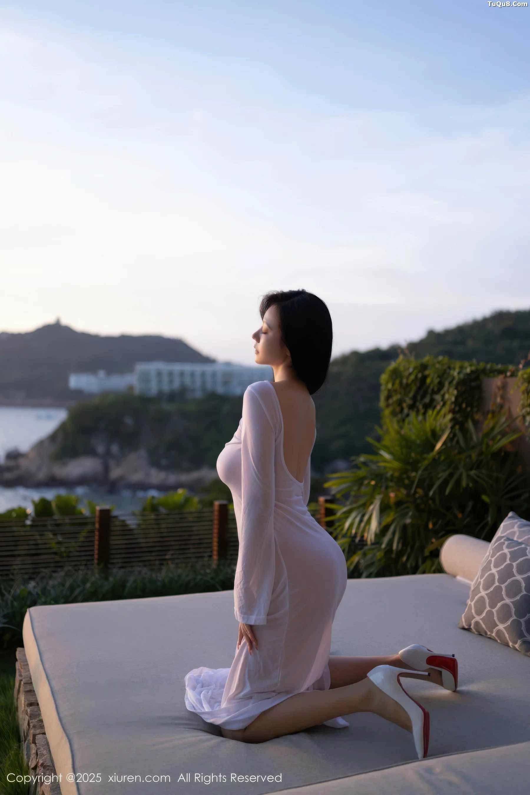 [[XiuRen秀人网]秀人网]No.10747_模特安然anran性感白色连衣长裙配超薄肉色秀曼妙身姿诱惑写真80P