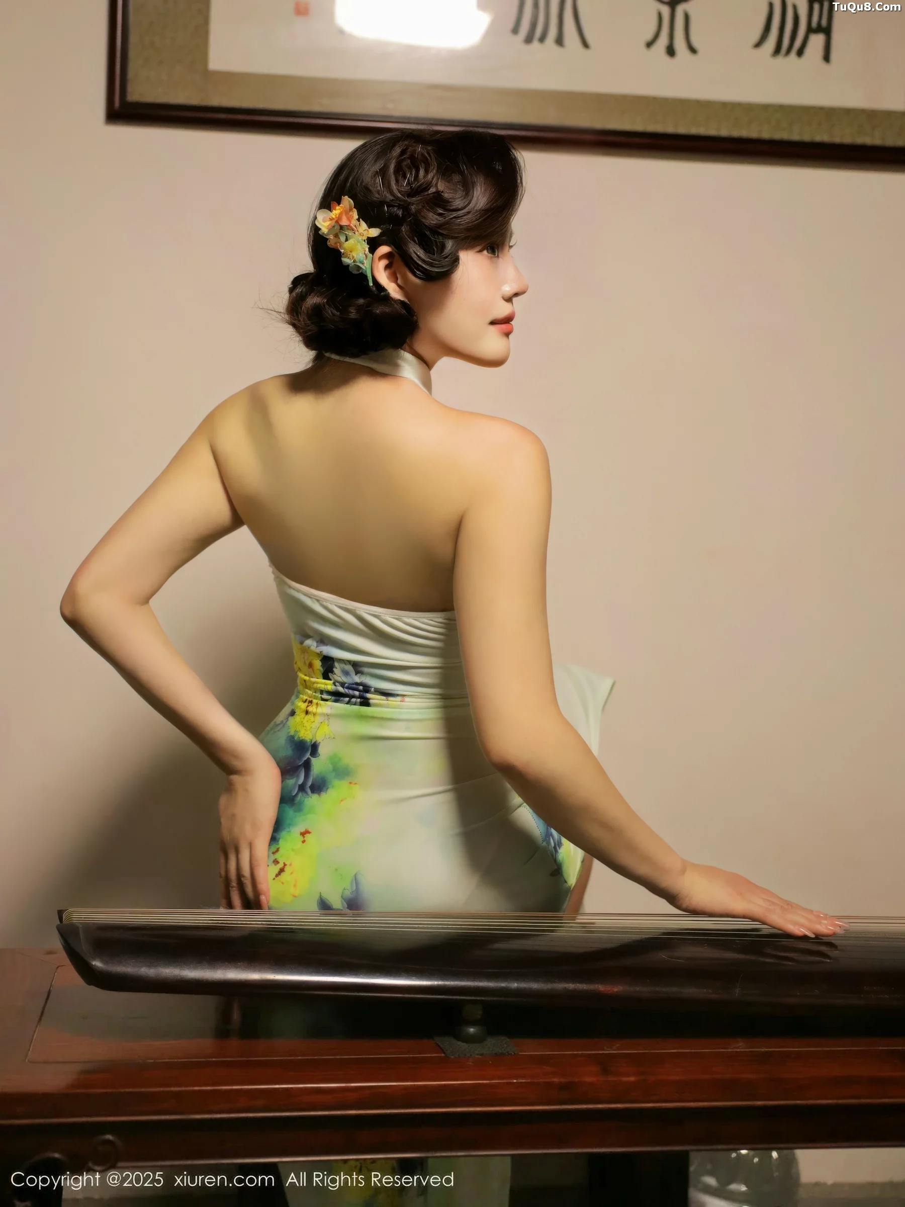 [[XiuRen秀人网]秀人网]No.10749_新人模特莉莉安娜o性感绿色旗袍配超薄肉丝秀丰满身材诱惑写真73P