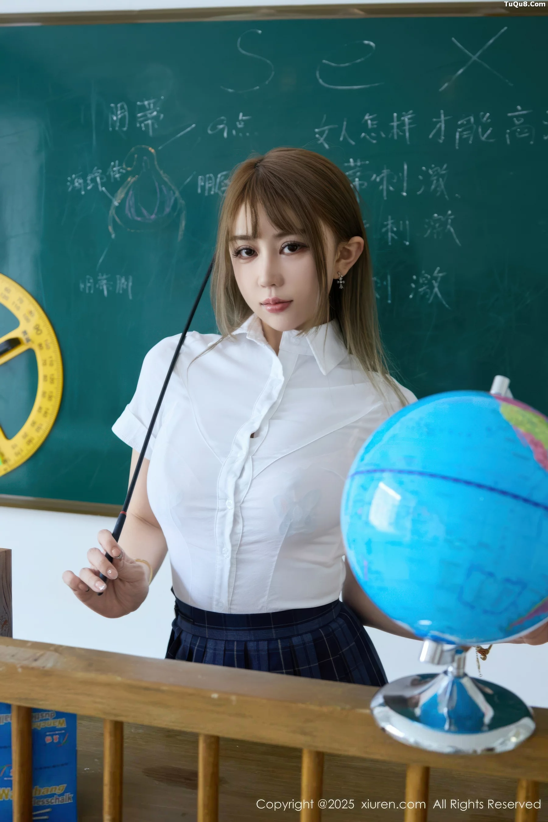 [[XiuRen秀人网]秀人网]No.10750_模特Zoe柚柚教室场景性感JK服装配超薄肉丝秀凹凸身材诱惑写真70P