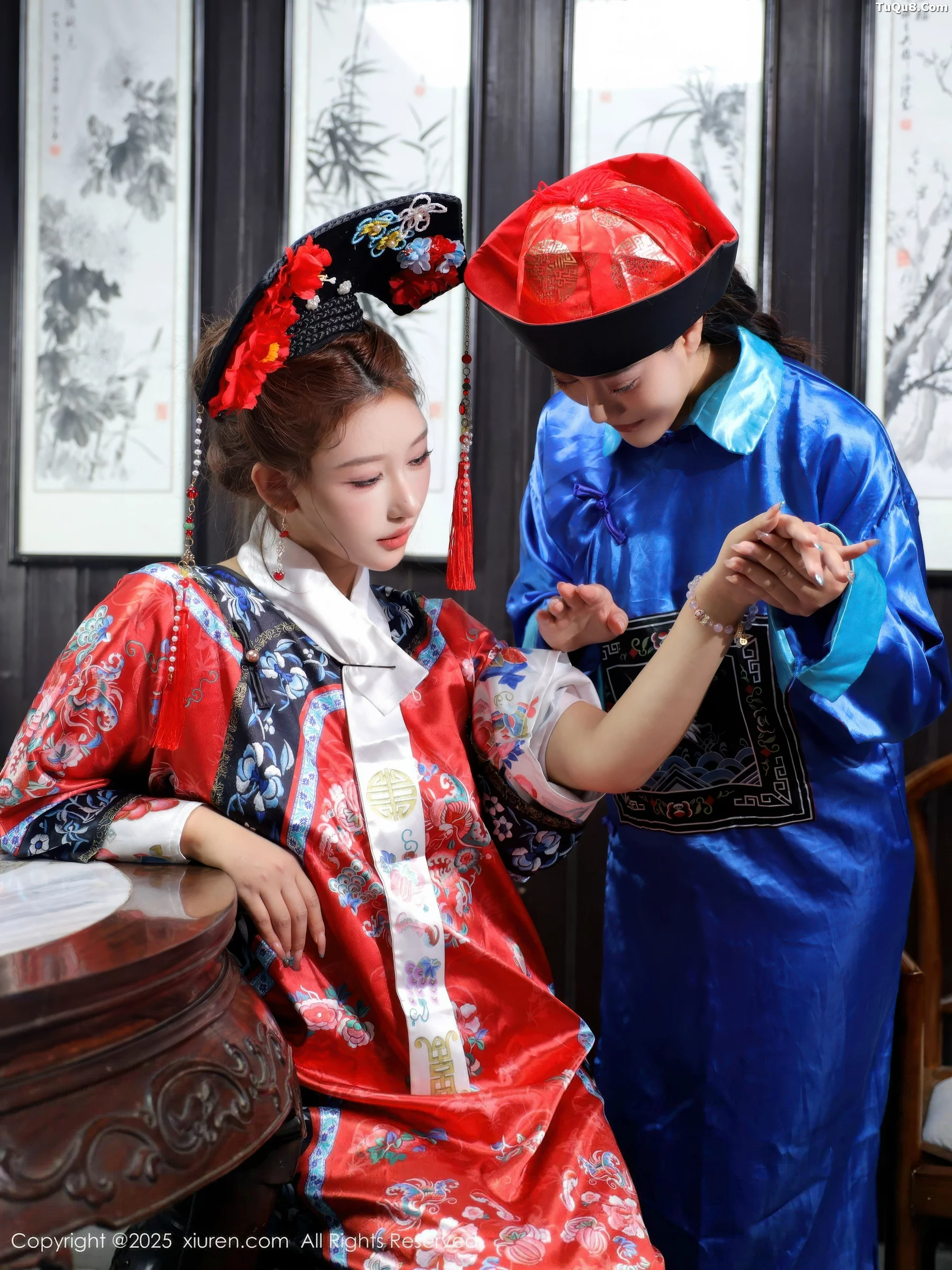 [[XiuRen秀人网]秀人网]No.10762_模特金允希Yuki性感姐妹花古装Cos旗袍秀丰腴身姿撩人诱惑写真65P