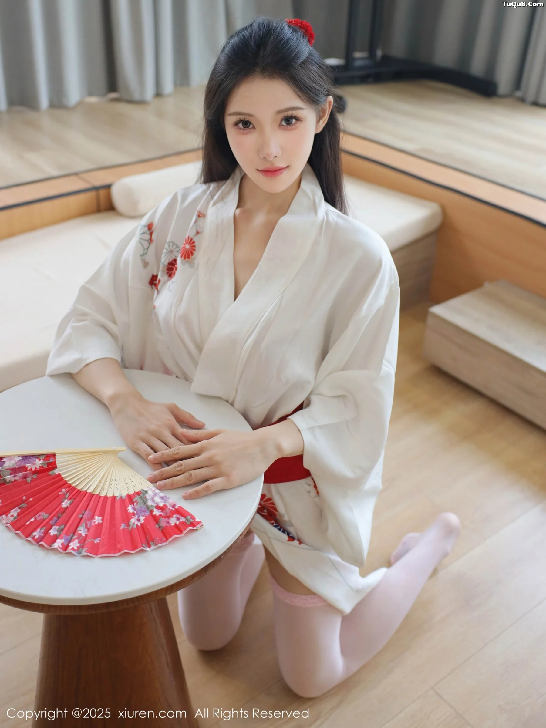 [[XiuRen秀人网]秀人网]No.10767_模特梨霜儿性感粉色蕾丝内衣配粉色丝袜秀丰腴身材迷人诱惑写真83P