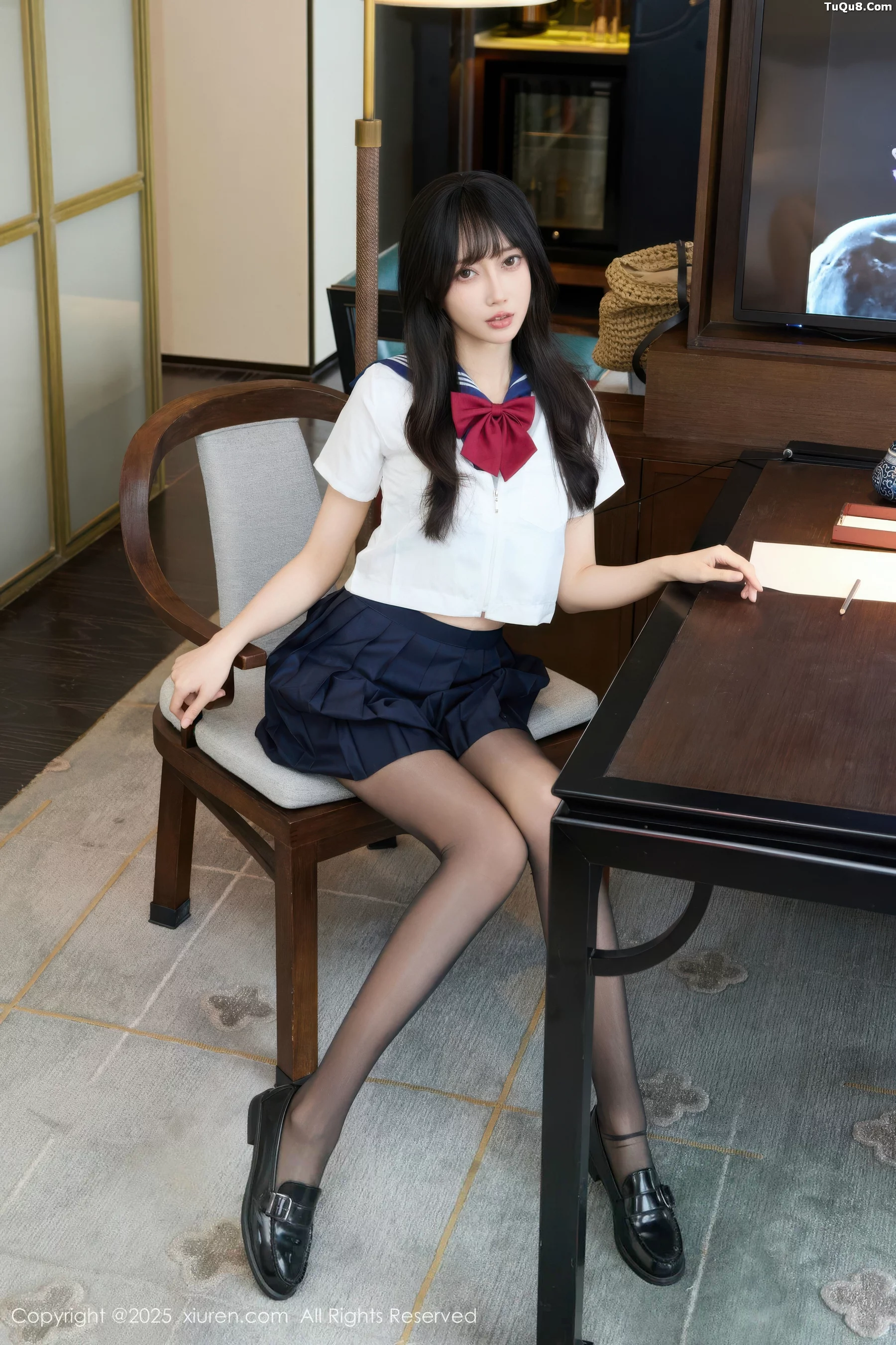 [[XiuRen秀人网]秀人网]No.10766_模特玥儿玥er私房性感JK制服配超薄黑丝秀曼妙身姿迷人诱惑写真68P