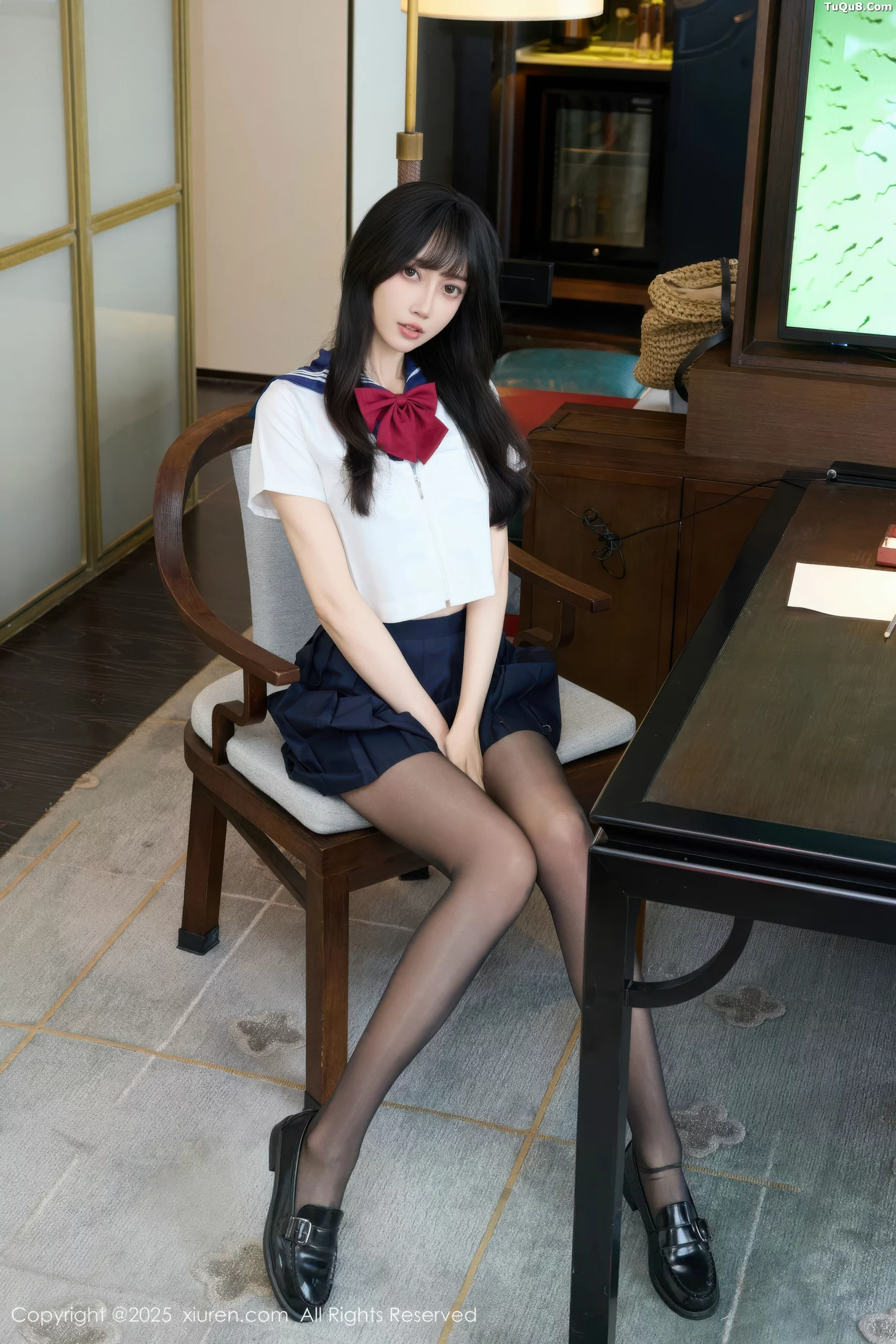 [[XiuRen秀人网]秀人网]No.10766_模特玥儿玥er私房性感JK制服配超薄黑丝秀曼妙身姿迷人诱惑写真68P