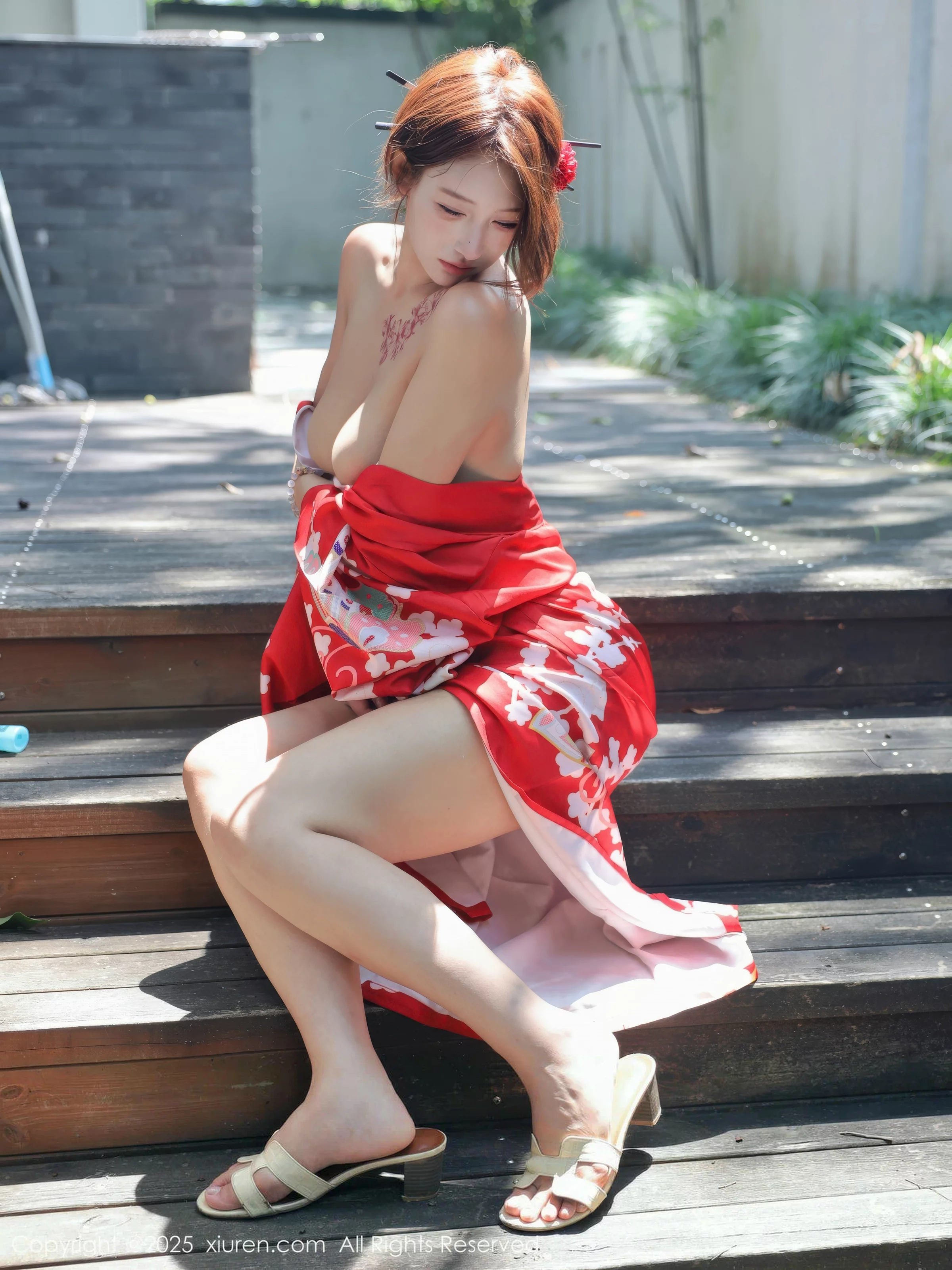 [[XiuRen秀人网]秀人网]No.10683_模特金允希Yuki户外性感红色和服半脱秀完美身材惹火诱惑写真80P