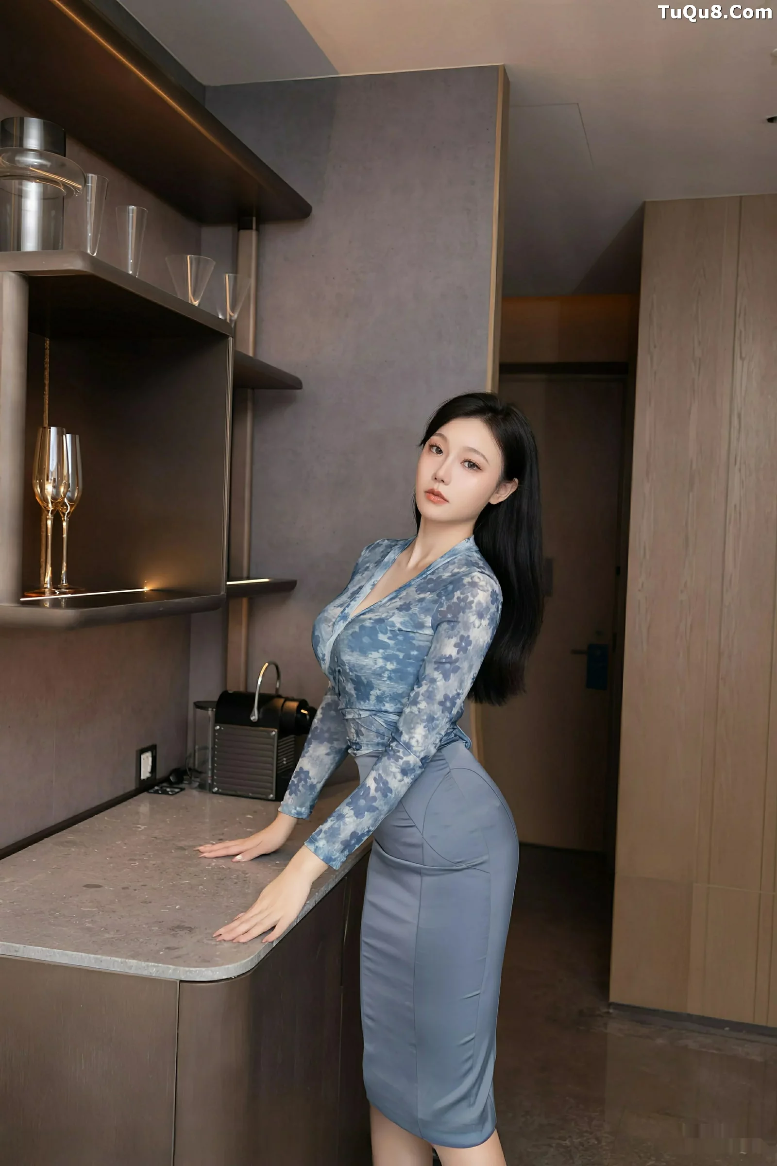 [[XiuRen秀人网]秀人网]No.10693_模特安然anran性感灰色套装露灰色内衣配开档肉丝秀美腿诱惑写真80P