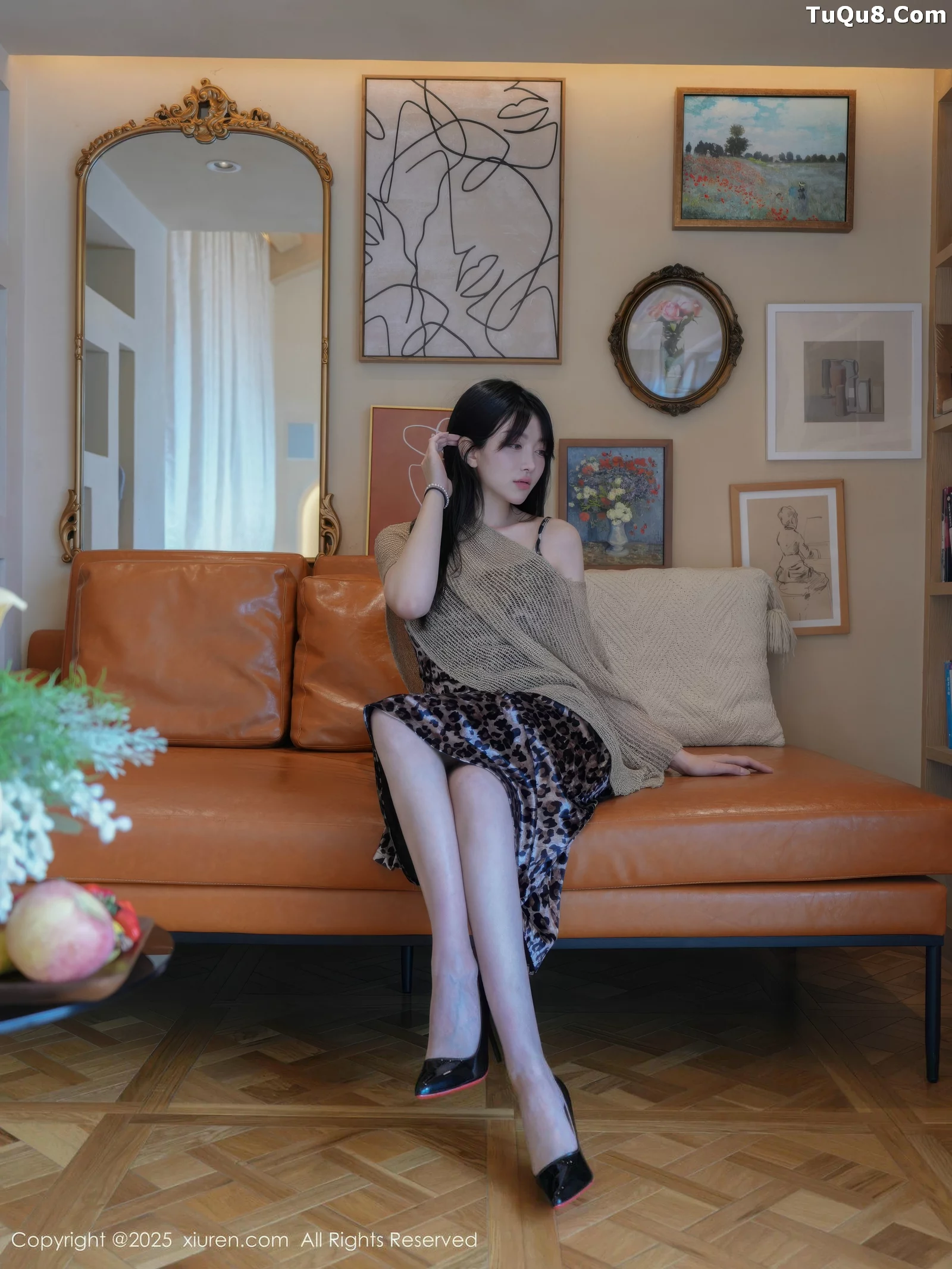 [[XiuRen秀人网]秀人网]No.10698_模特白露lulu性感黑色连衣裙露黑白比基尼秀完美身材诱惑写真57P