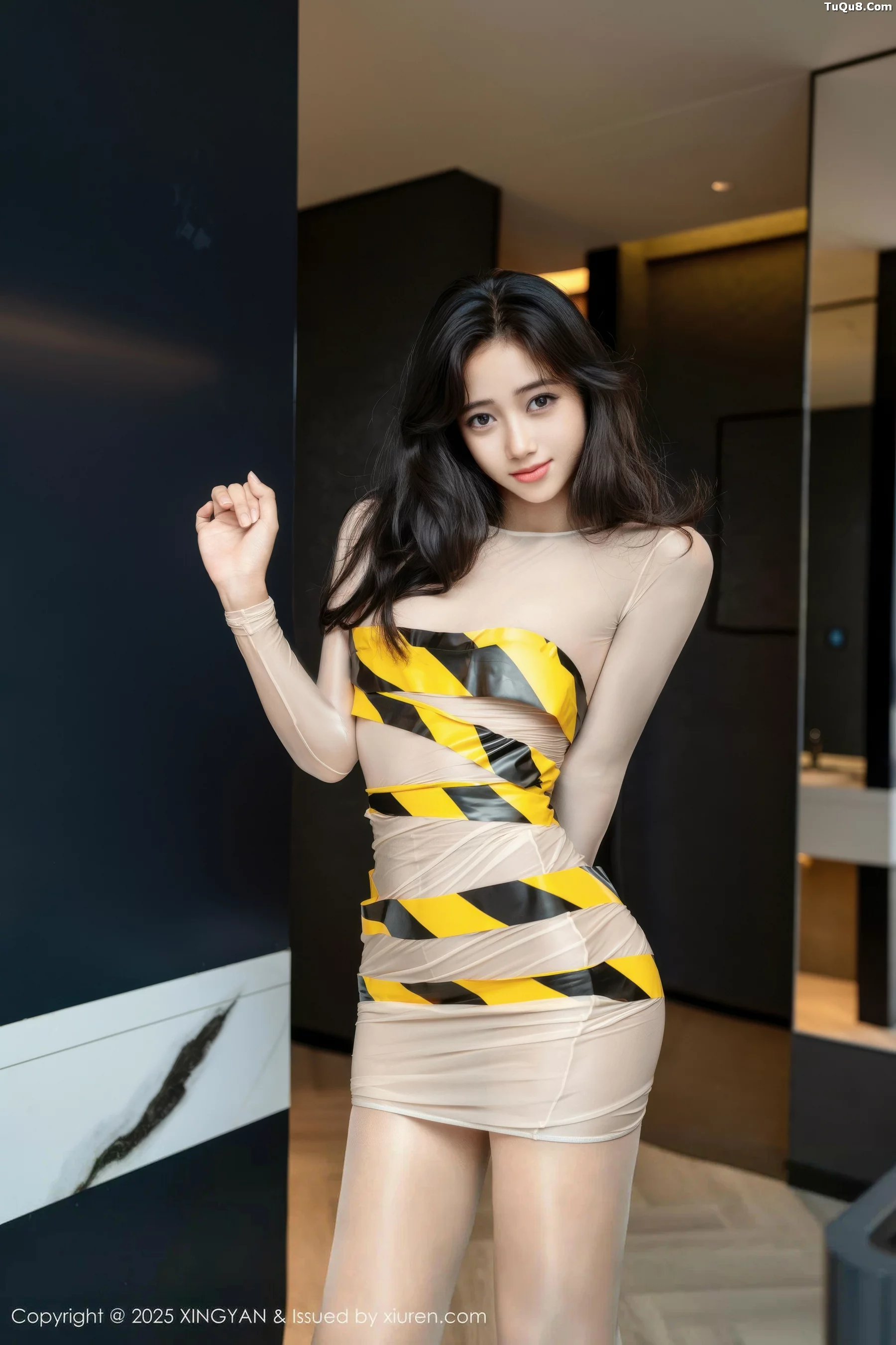 [XINGYAN星颜社]VOL.421_模特时安安性感肉色连衣短裙配超薄肉丝秀柔美身姿诱惑写真71P