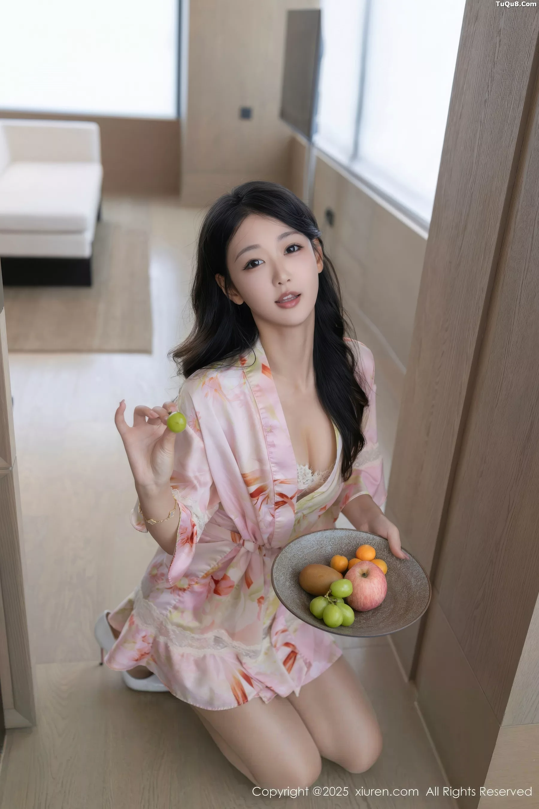 [[XiuRen秀人网]秀人网]No.10970_模特唐安琪性感粉色睡袍露粉色内衣配超薄肉丝秀曼妙身姿诱惑写真76P