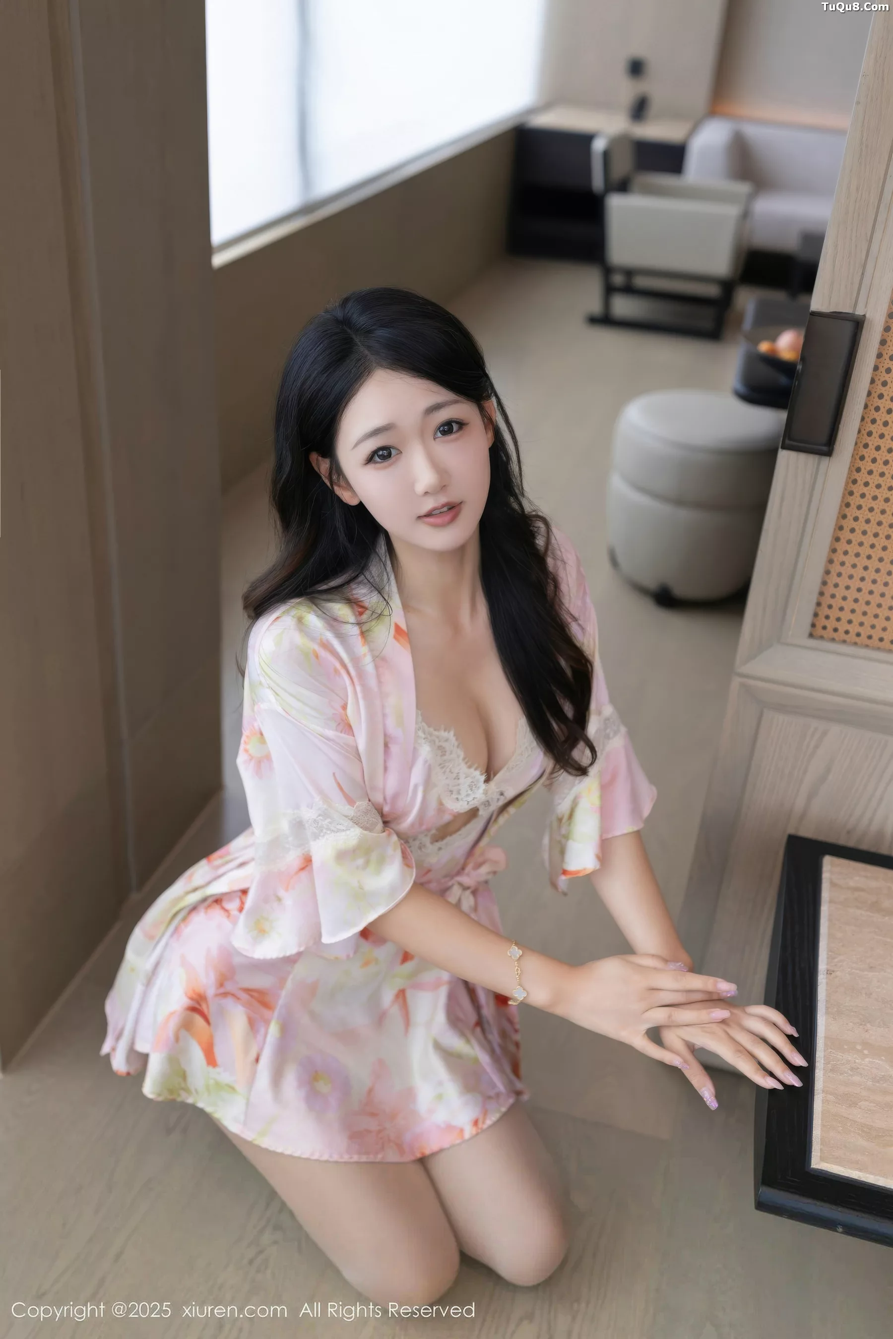 [[XiuRen秀人网]秀人网]No.10970_模特唐安琪性感粉色睡袍露粉色内衣配超薄肉丝秀曼妙身姿诱惑写真76P