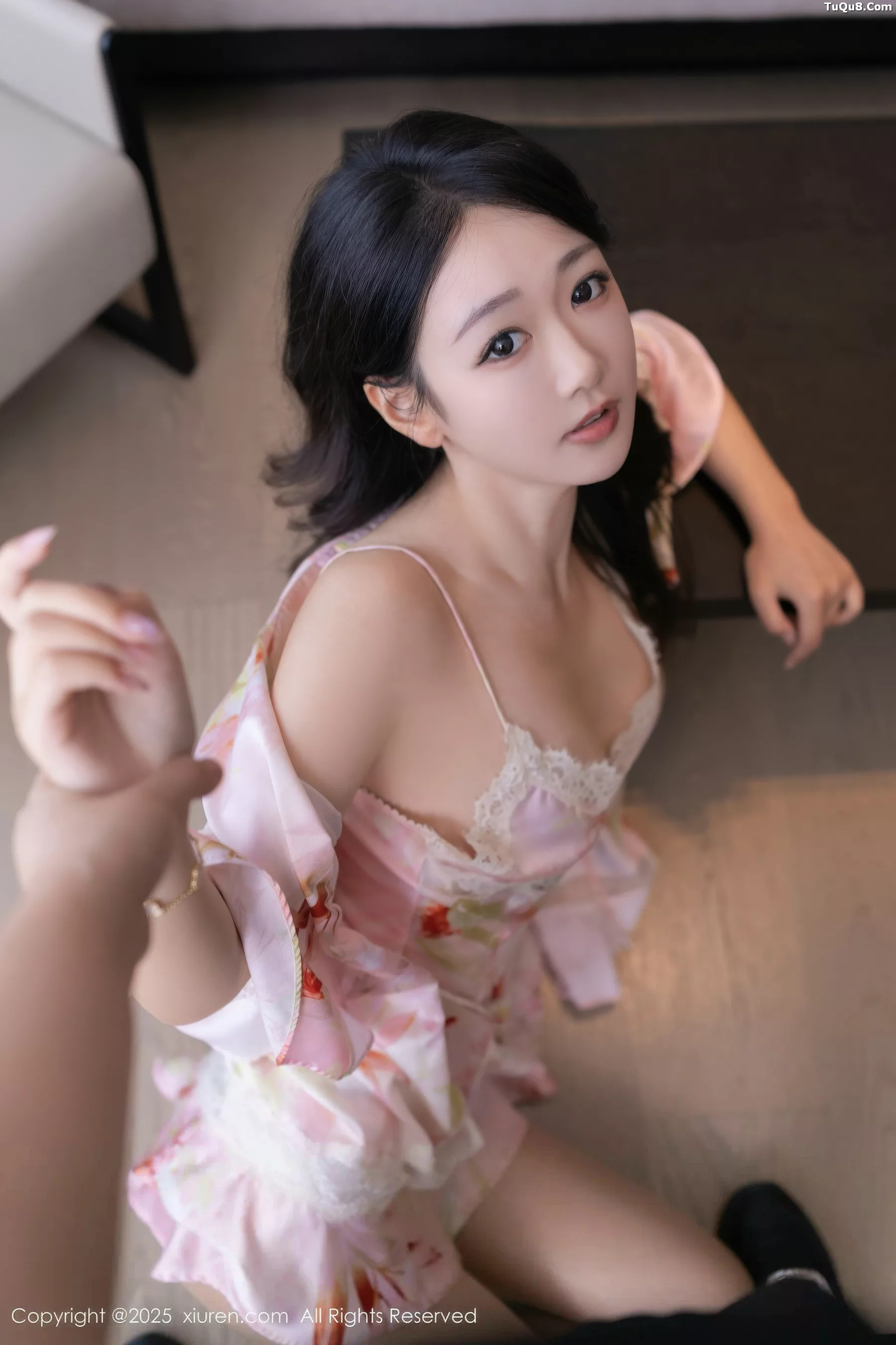 [[XiuRen秀人网]秀人网]No.10970_模特唐安琪性感粉色睡袍露粉色内衣配超薄肉丝秀曼妙身姿诱惑写真76P