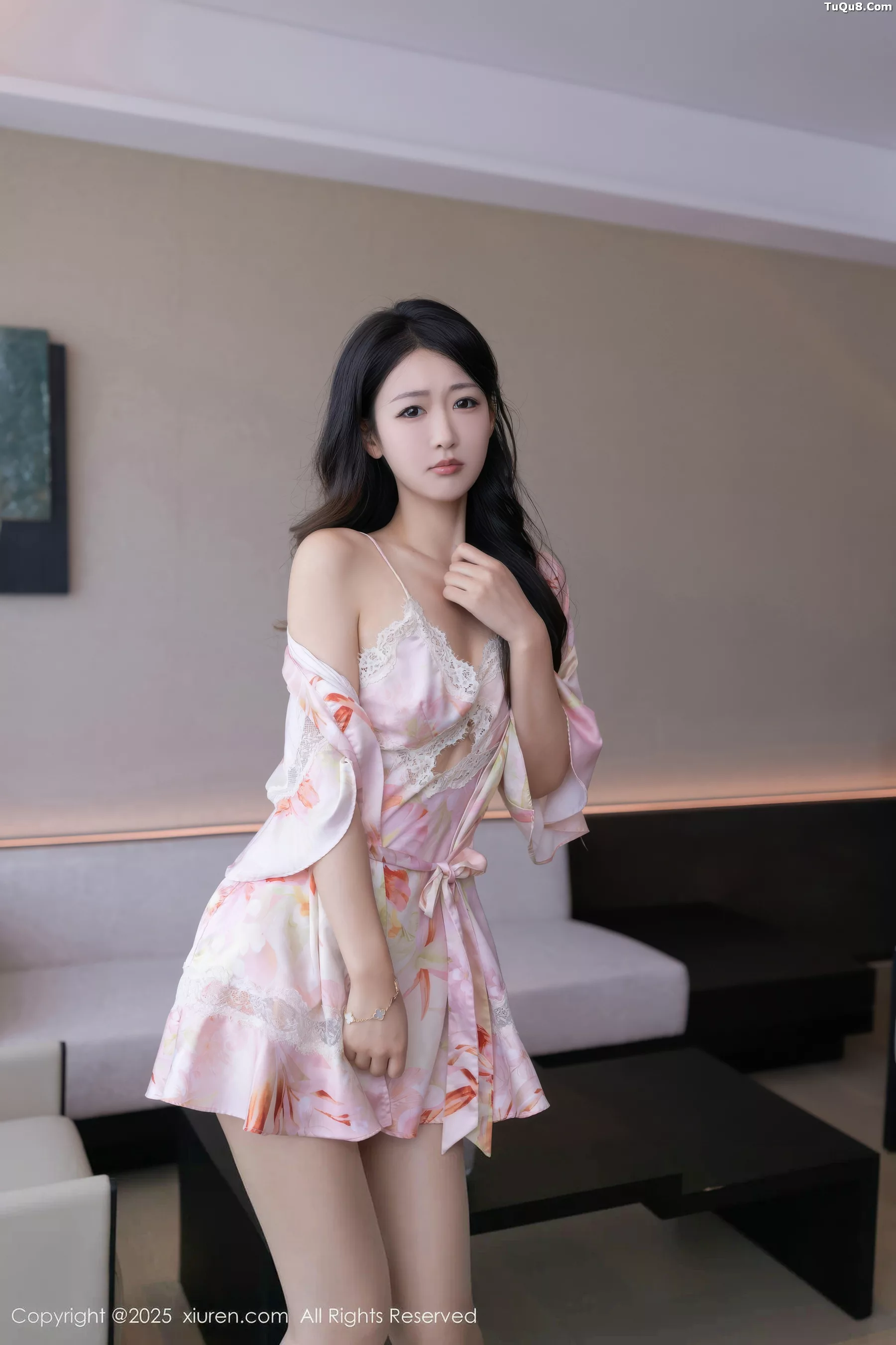 [[XiuRen秀人网]秀人网]No.10970_模特唐安琪性感粉色睡袍露粉色内衣配超薄肉丝秀曼妙身姿诱惑写真76P