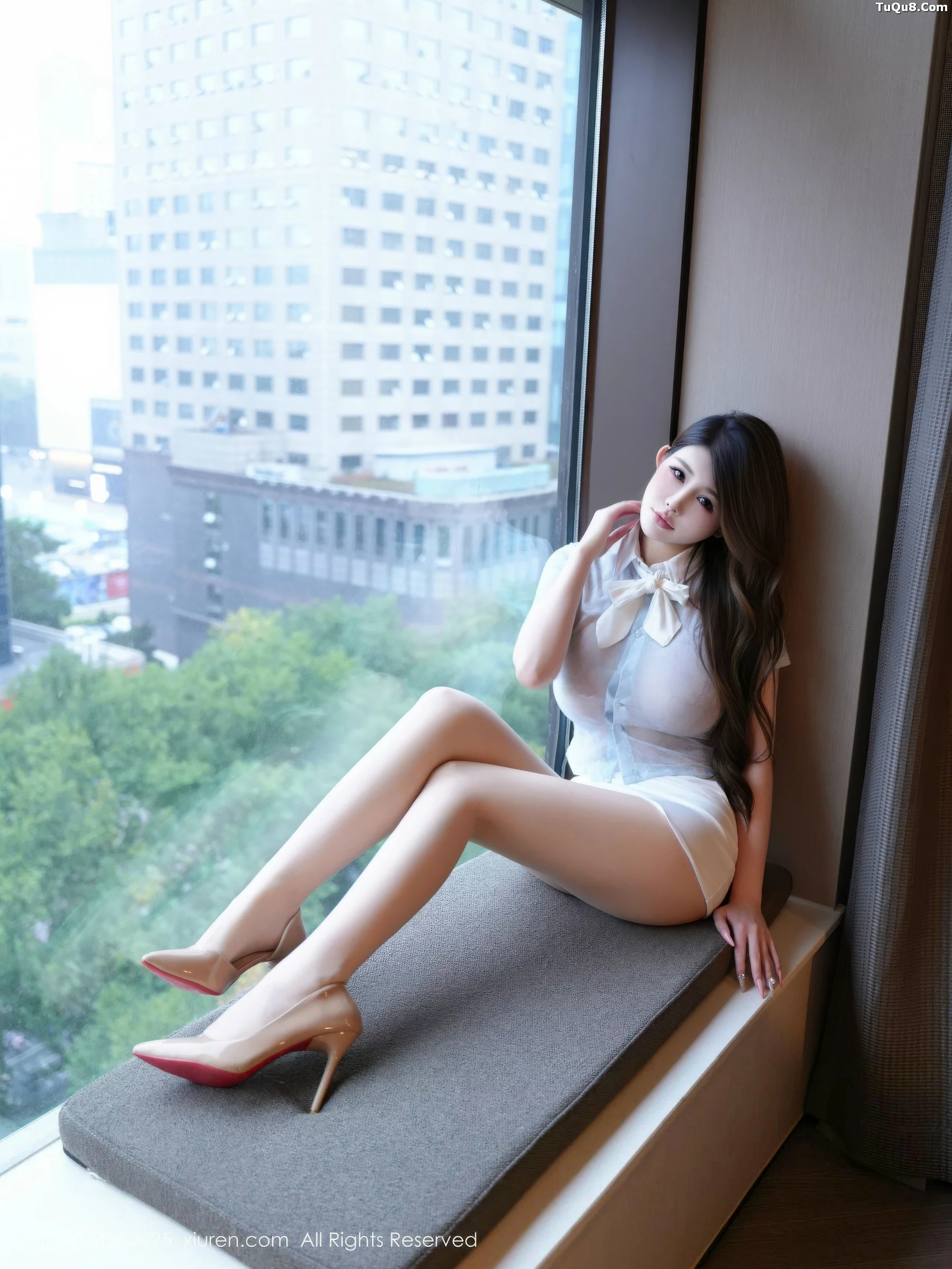 [[XiuRen秀人网]秀人网]No.10973_模特甜妮性感薄透上衣配白色短裙露超薄肉丝秀丰腴身姿诱惑写真66P