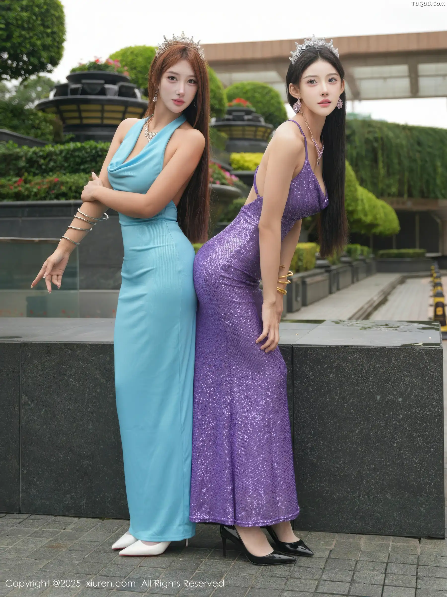 [[XiuRen秀人网]秀人网]No.10996_模特合集梨霜儿＆金允希Yuki性感双人礼服秀丰腴身材诱惑写真68P