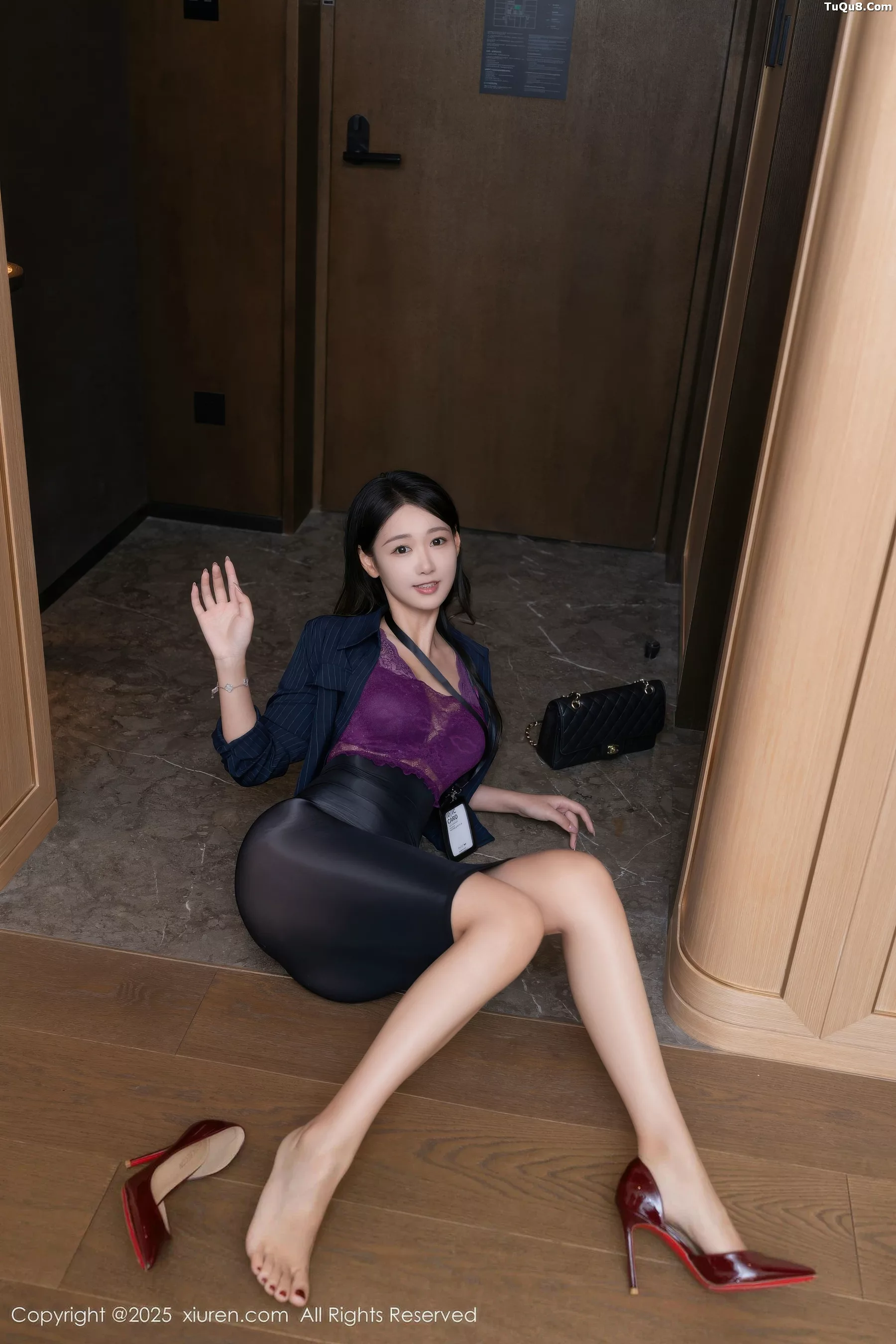 [[XiuRen秀人网]秀人网]No.10916_模特唐安琪性感紫色内衣配透视黑丝裙秀曼妙身姿迷人诱惑写真77P