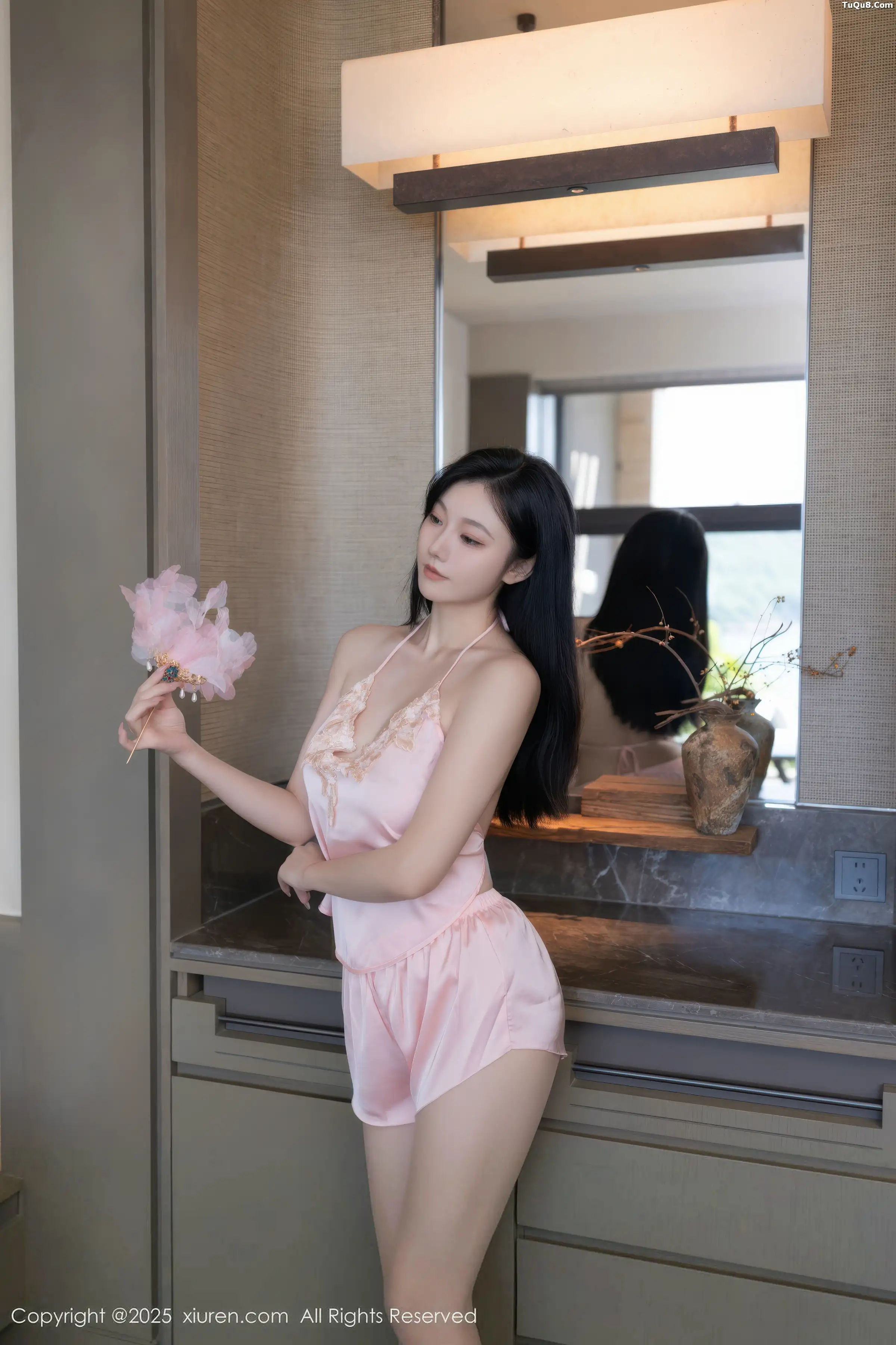 [[XiuRen秀人网]秀人网]No.11002_模特安然anran性感粉色情趣套装配超薄肉丝秀曼妙身姿诱惑写真78P