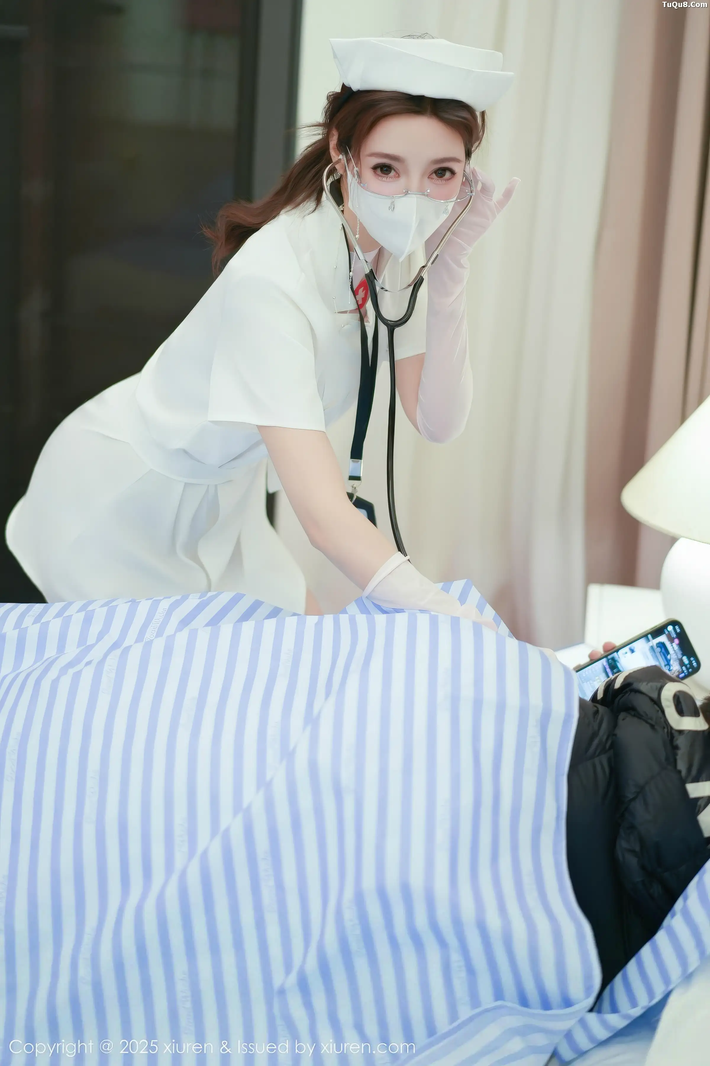 [[XiuRen秀人网]秀人网]No.11099_模特Twins-桃桃性感护士服露白色情趣内衣秀曼妙身姿诱惑写真78P