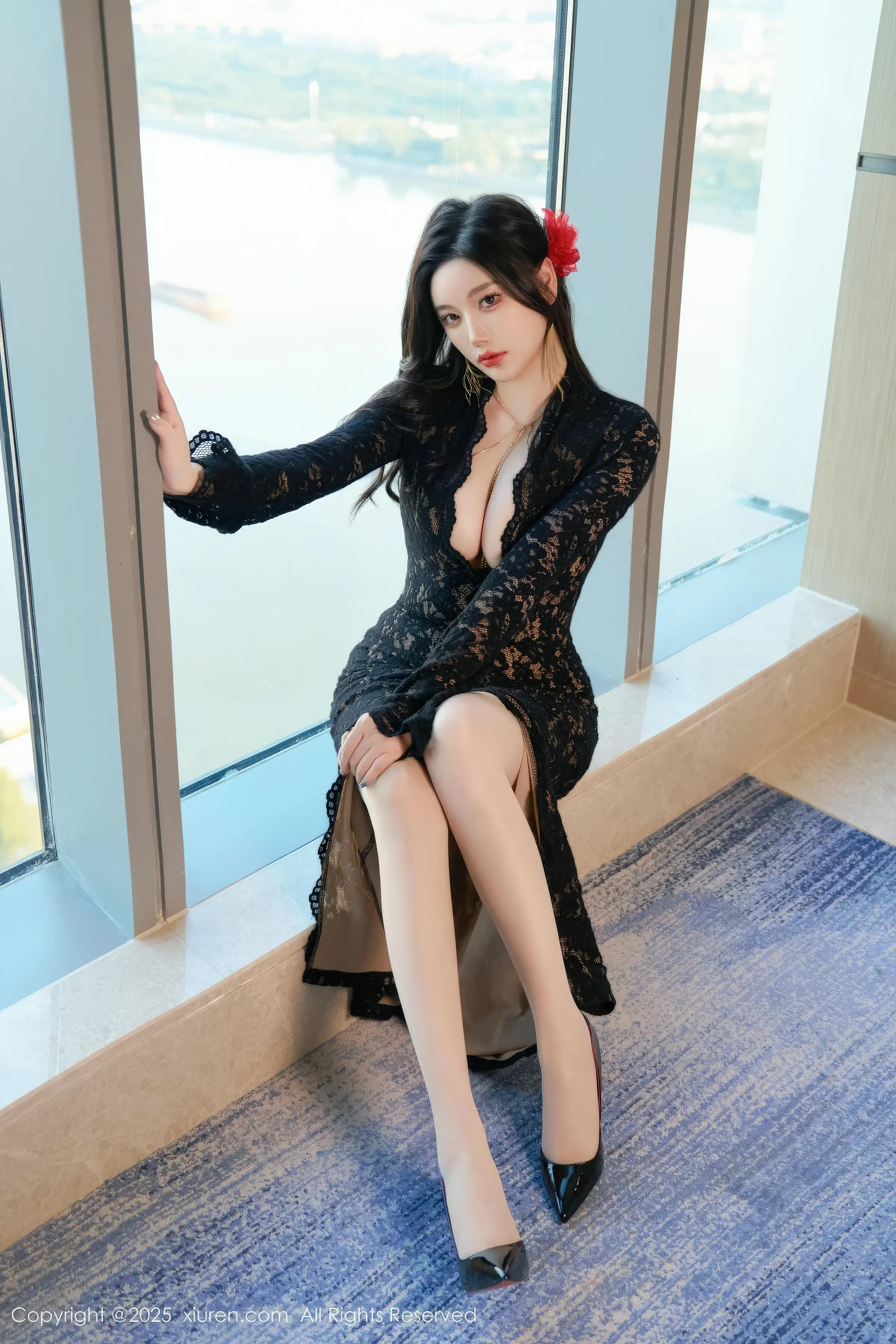 [[XiuRen秀人网]秀人网]No.11122_女神CHENCHEN.性感黑色情趣轻透服饰秀丰满身材迷人诱惑写真66P