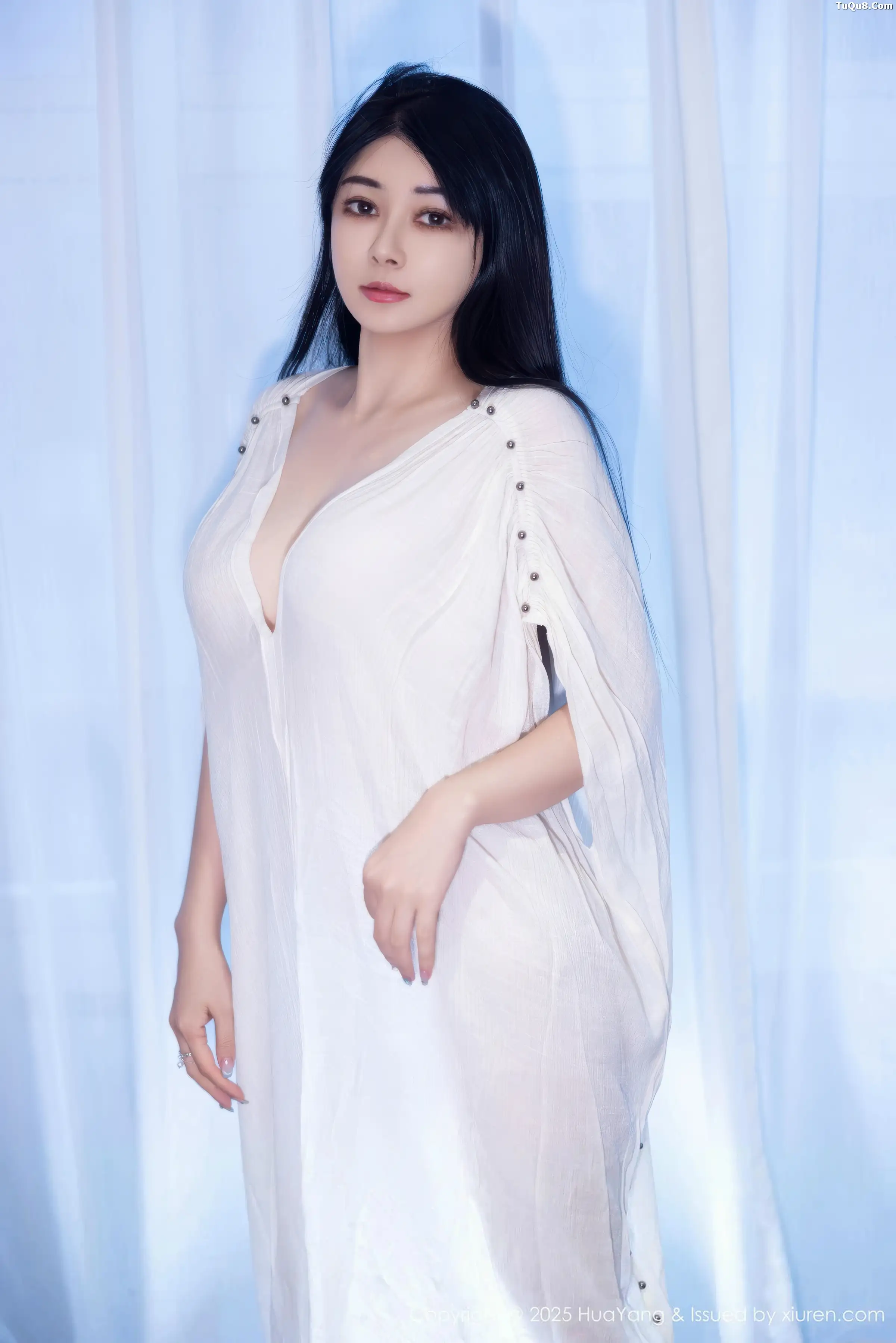 [HuaYang花漾]Vol.653_模特凯竹法师～性感白色连衣裙配超薄肉丝秀丰腴身材诱惑写真51P