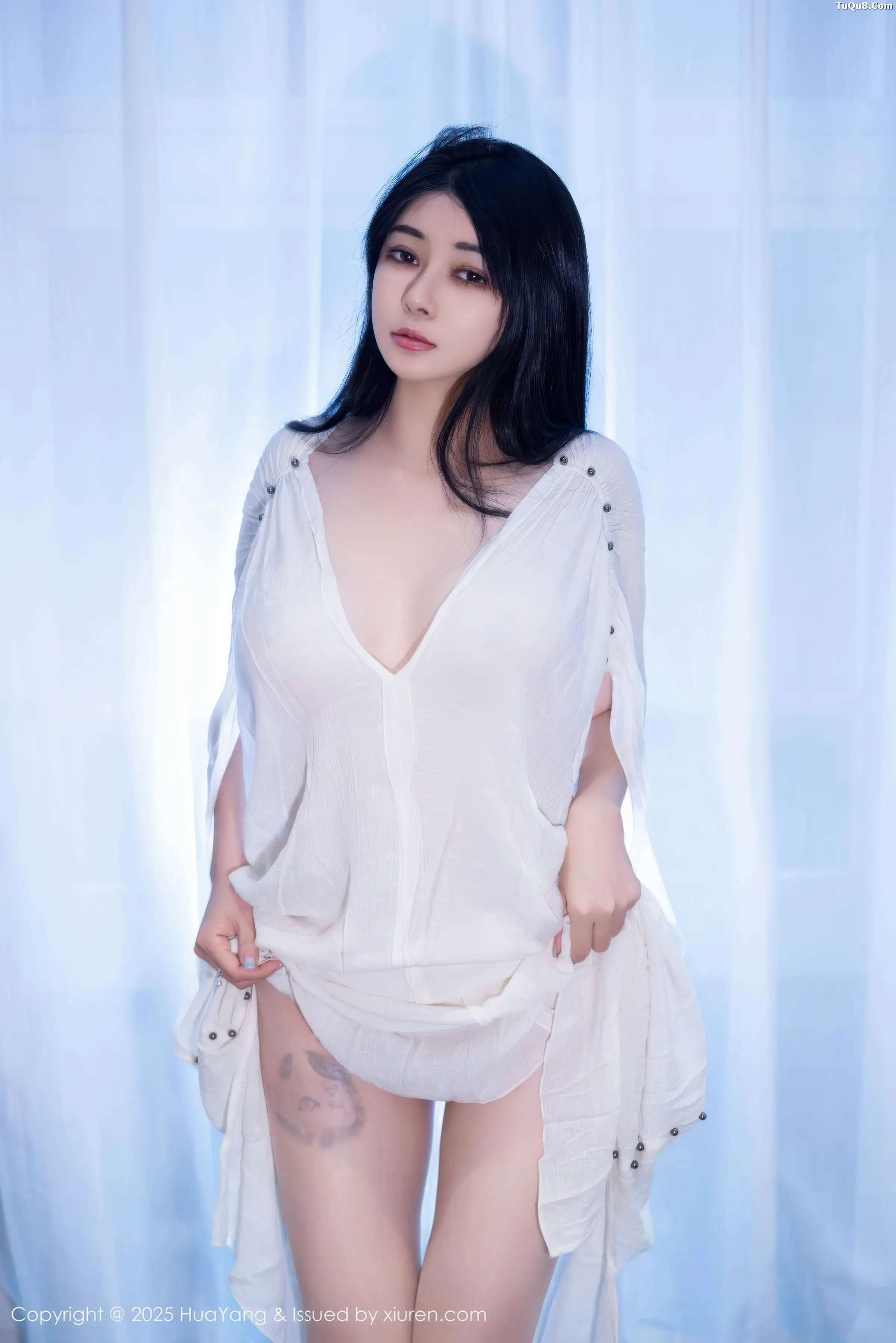 [HuaYang花漾]Vol.653_模特凯竹法师～性感白色连衣裙配超薄肉丝秀丰腴身材诱惑写真51P