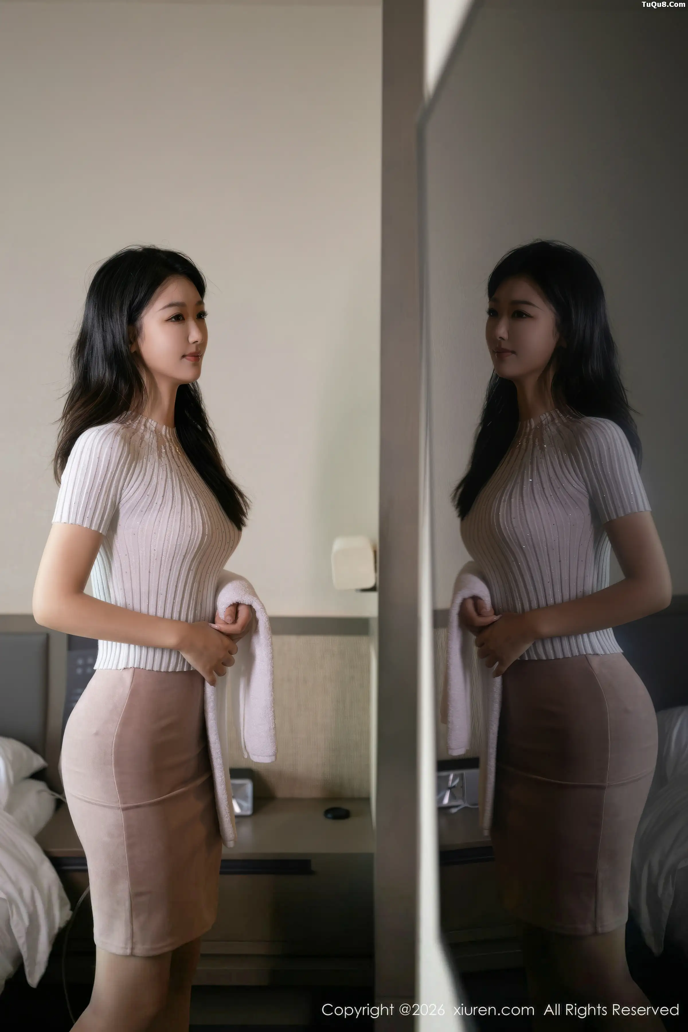 [[XiuRen秀人网]秀人网]No.11195_模特唐安琪性感粉色内衣配超薄无内肉丝秀曼妙身姿撩人诱惑写真75P