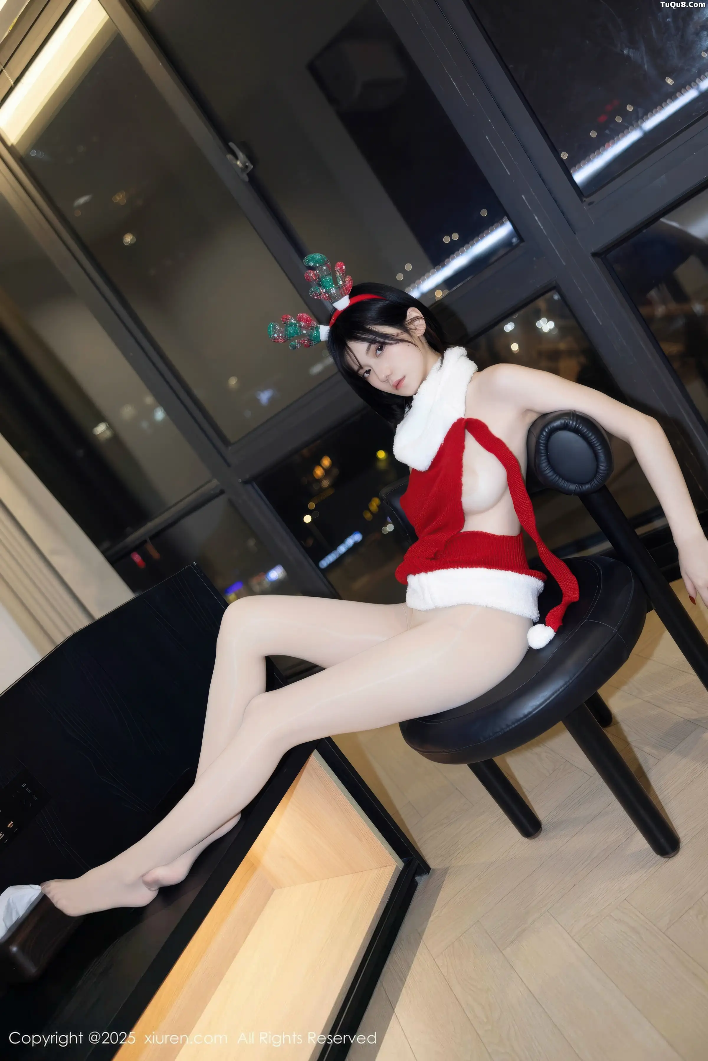 [[XiuRen秀人网]秀人网]No.11158_模特凌七七性感红色开背毛衣配超薄肉丝秀曼妙身姿撩人诱惑写真86P