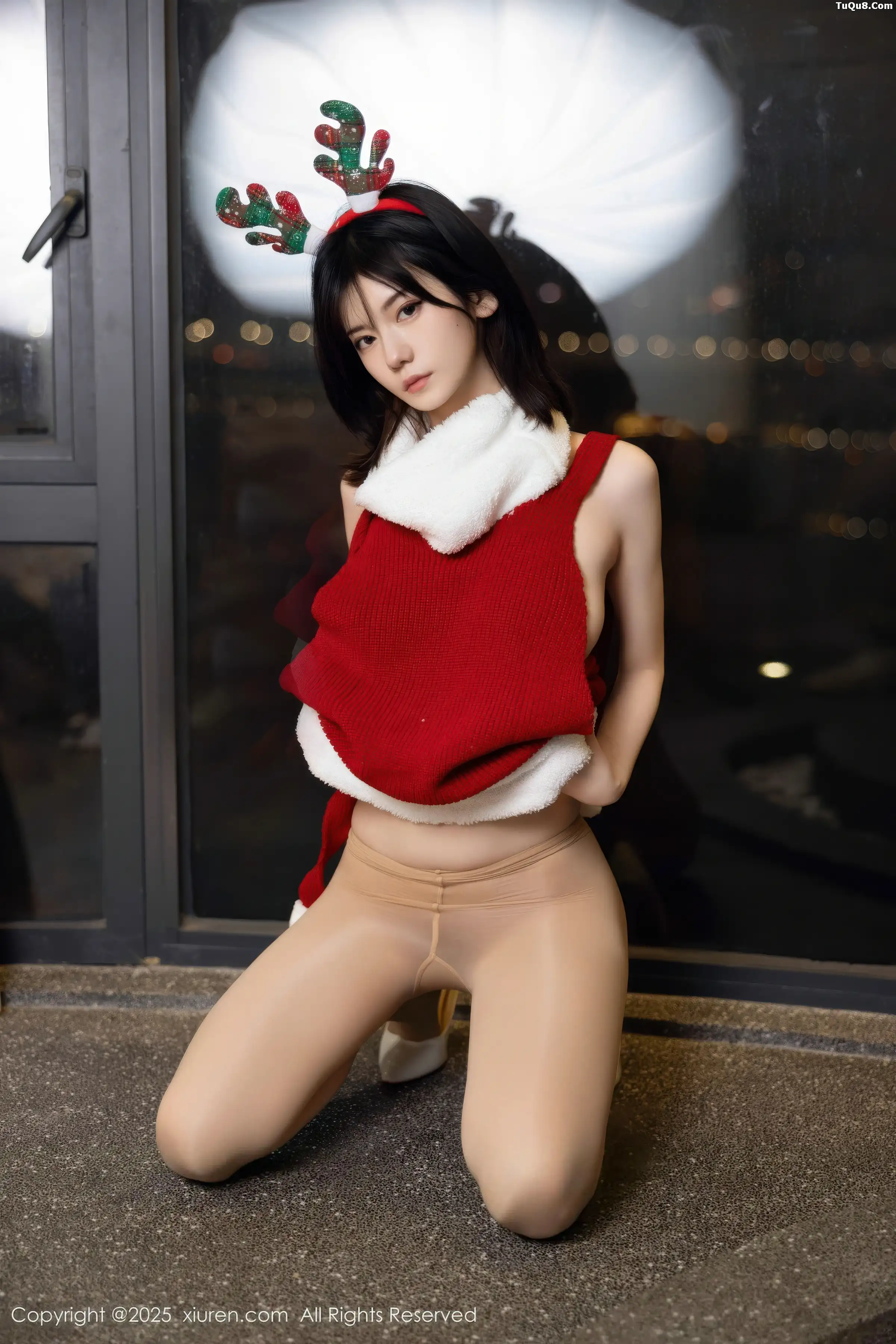 [[XiuRen秀人网]秀人网]No.11158_模特凌七七性感红色开背毛衣配超薄肉丝秀曼妙身姿撩人诱惑写真86P